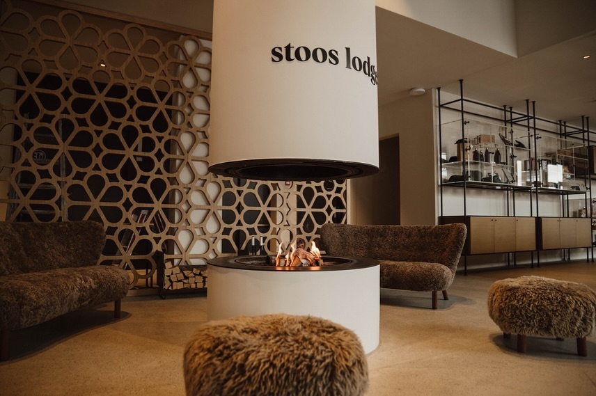 Projekt: @stooslodge
A modern alpine retreat that redefines mountain hospitality.
The design blends urban sophistication with a warm, inviting atmosphere, moving beyond traditional mountain lodge clichés.
Clean lines and local woods were used, with simple materials handcrafted to high standards.
Traditional elements are reimagined, such as enlarged historical silver ornaments from Central Switzerland embedded into our corridor walls.
In the all-glass Mythen Lounge, a large neon light installation pays homage to the Stoos fable of the talking cat.
Located at the terminus of the world’s steepest funicular railway, Stoos Lodge offers 101 rooms and suites, along with generous dining, children’s play areas, daycare, gym, and seminar rooms.
The commitment to sustainability is evident, with the funicular’s advanced recuperation technology significantly contributing to the energy supply.
Experience the perfect blend of tradition and innovation at Stoos Lodge.
I worked on this project as a team member in the interior architecture department of the architecture and design studio IDA14 in Zurich where i was given the opportunity to support the management of the project, overall concept and design, material and color concept, furniture and lighting concept.
Design Studio: @ida14_by_karsten_schmidt
Architecture by: @ga_architekten
Photography by: @bruno_helbling_fotografie
#StoosLodge #AlpineDesign #ModernTradition #SwissArchitecture #SustainableLuxury