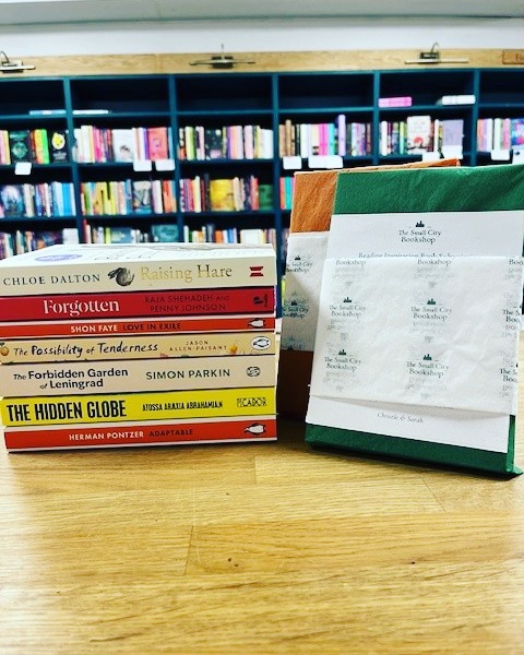 📢 Did you know that we now have a range of bespoke reading subscriptions for everyone?
💥 We've added Non-Fiction and Children's monthly subscriptions to our popular Fiction Subscription offering.
🌏Non-Fiction: Get a carefully selected book from these categories: Nature Writing, Popular Science, History, Memoir, Feminism and more.
🎁Gift a child in your life monthly books with our chapter book, picture book or board book subscriptions.
💌 All subscriptions can be delivered or collected from the shop.
❓Ask us for more detail!
