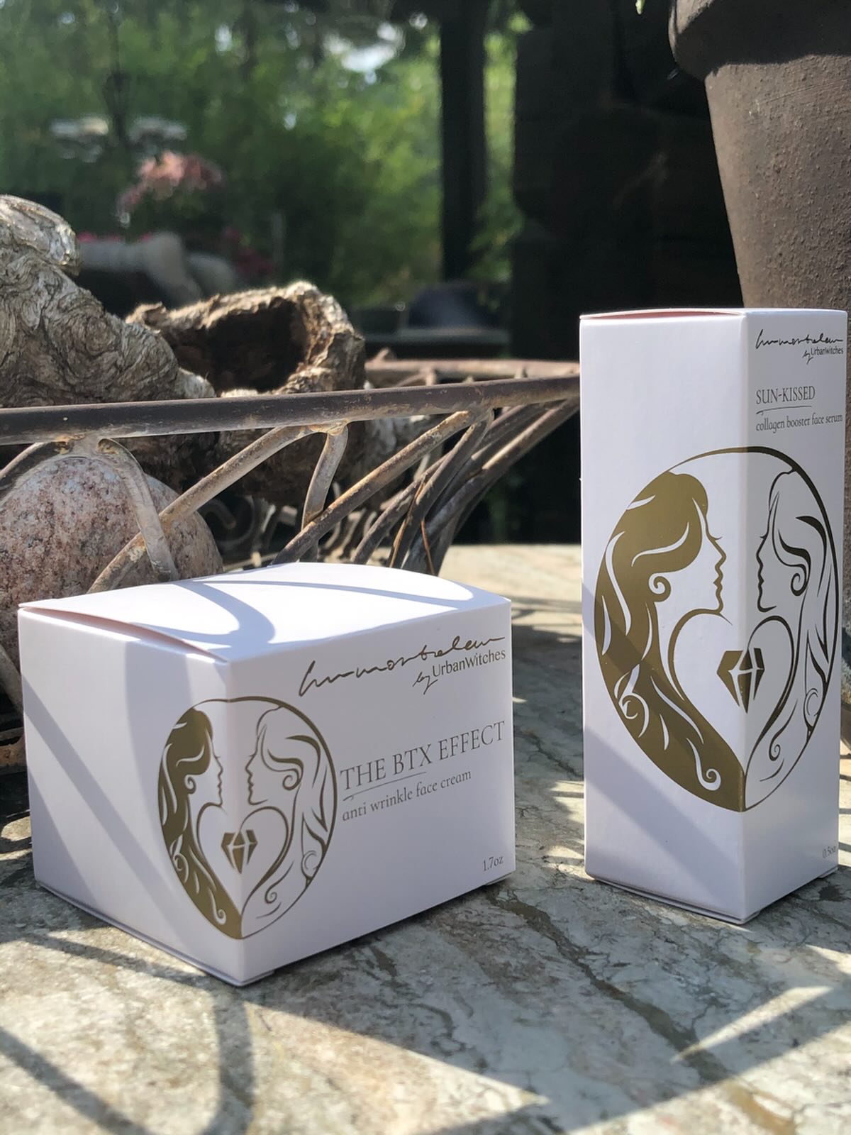 I like my products like I like my people… non-toxic. 🌿
In a world where we are surrounded by chemicals, choosing what we put on our skin matters more than ever.
Your skin is your largest organ, and it’s incredibly absorbent. Many of the ingredients we apply daily don’t just sit on the surface — they can be absorbed and enter the bloodstream. This means that the skincare products we use every day can have a real impact on our overall health.
Unfortunately, many conventional beauty products contain ingredients that may be harmful over time. Things like synthetic fragrances, parabens, phthalates, and other chemical additives are known to be linked to hormone disruption, skin irritation, and even carcinogenic risks. Synthetic fragrances alone can contain thousands of hidden chemicals, many of which act as endocrine disruptors, interfering with our body’s natural hormonal balance.
Over time, these ingredients don’t just affect the body internally — they can also damage the skin itself, weakening its natural barrier, accelerating aging, and creating chronic inflammation.
This is exactly why my mother and I created Urban Witches.
We believe skincare should nourish, protect, and support the body — not burden it.
That’s why our products are made with natural ingredients and pure essential oils, instead of synthetic fragrances and artificial additives. We choose plant-based ingredients that work with the skin, not against it.
No unnecessary chemicals.
No synthetic fillers.
No hormone-disrupting fragrances.
Just clean, natural skincare that respects your body and your health.
Because what you put on your skin should be just as pure as what you put in your body.
✨ Choose non-toxic. Choose natural. Choose better for your skin and your wellbeing.
#UrbanWitches #NonToxicBeauty #CleanSkincare #HolisticBeauty #NaturalSkincare 🌿