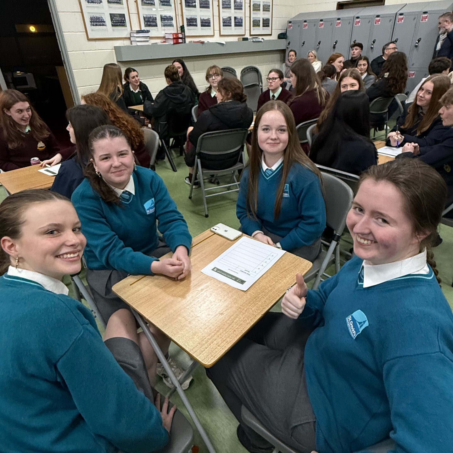 Three groups of our 3rd Years travelled to Coláiste Iosagáin to take part in the always keenly-contested annual @htaiteachers Junior Cycle quiz last night. One of our teams came agonisingly close to a podium finish as they fell just 3 points short of qualification for the next round but can be proud of an impressive performance!