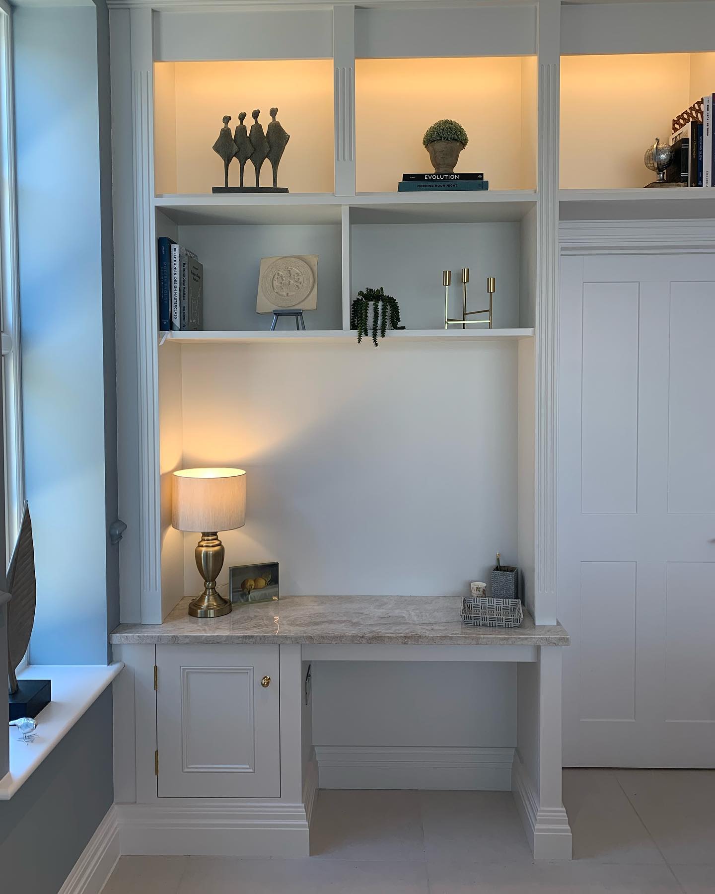 Classic, modern, elegant, timeless…
It’s been a busy few months for me in the studio working on projects. A townhouse bedroom project where 4 bedrooms were reimagined, a study and a master bedroom with en-suite in a new build home and a farmhouse ground floor renovation.
At Danielle Sinclair Design we design for living. The homes we create are an extension of our clients personality and there is nothing more exciting than being able to visually translate their brief.
Our style is timeless interiors, we source classic and contemporary furniture and fittings and use complimentary palettes and many textures. We love to inject personality into our schemes, incorporating a clients much loved pieces and using local boutique suppliers to give a project real character.
We often design interiors which are relaxing but most importantly practical for every day life. With a busy household myself with two children, a spaniel and an endless hosting of visitors I understand the needs of a family home.
Of course as a small design firm (with big dreams) we design across many styles of houses, and these concepts translate across urban and city projects, but we always offer an aesthetic which is not trend driven, but built to last.
#inteiordesigner #interiordesignoxfordshire #buildersdaughter #timelessinteriors #designforliving #timelessdesign #Classicmoderninteriors