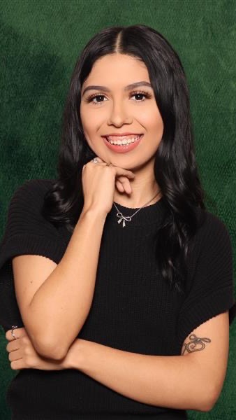 ✨ Meet the Team | Abbie ✨
Hi, I’m Abbie! 💍 The detail-loving coordinator working behind the scenes to make sure every moment of your wedding day flows seamlessly. As a wedding coordinator with Team One Luxury Events, I specialize in keeping timelines organized, vendors aligned, and the entire day calm and on schedule—so our couples can focus on what truly matters: celebrating their love.
From managing the small details to ensuring your wedding day timeline runs smoothly—and capturing those candid, joy-filled moments—her goal is to create a stress-free experience where every moment feels effortless and unforgettable.
I also serves as one of our wedding content creators, capturing authentic behind-the-scenes moments from your wedding day so you can relive the excitement almost instantly. My strong attention to detail as a wedding coordinator naturally translates into thoughtful, meaningful content creation, making it the perfect blend of coordinator and content creator for modern couples who want both a seamless day and beautiful memories captured in real time.
And when someone asks, “Who’s your favorite bride?”
My answer is always… you. 🤍
If you’re an engaged couple looking for a professional wedding planner, wedding coordinator, or wedding content creator in New Braunfels, San Antonio, Austin, or across the Texas Hill Country, the Team One Luxury Events team would be honored to bring your wedding vision to life.
✨ Schedule your consultation with Team One Luxury Events today.
Headshot: @littlelemonshots
#TexasWeddingCoordinator #TexasWeddingPlanner #WeddingContentCreator #SanAntonioWeddingPlanner #TeamOneLuxuryEvents