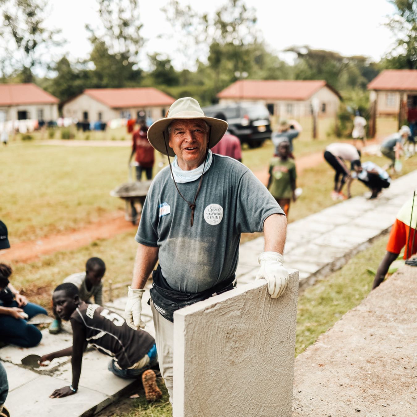 Meet Terry Devine, @bradleydevine’s dad and the hardest working 70-year-old you will meet. This is his fourth @somewheredevine expedition, and if you meet him, you are guaranteed to get an english joke, a fist bump, a compliment, and maybe an arm wrestle. 💪🏻 // @happycamperfilms