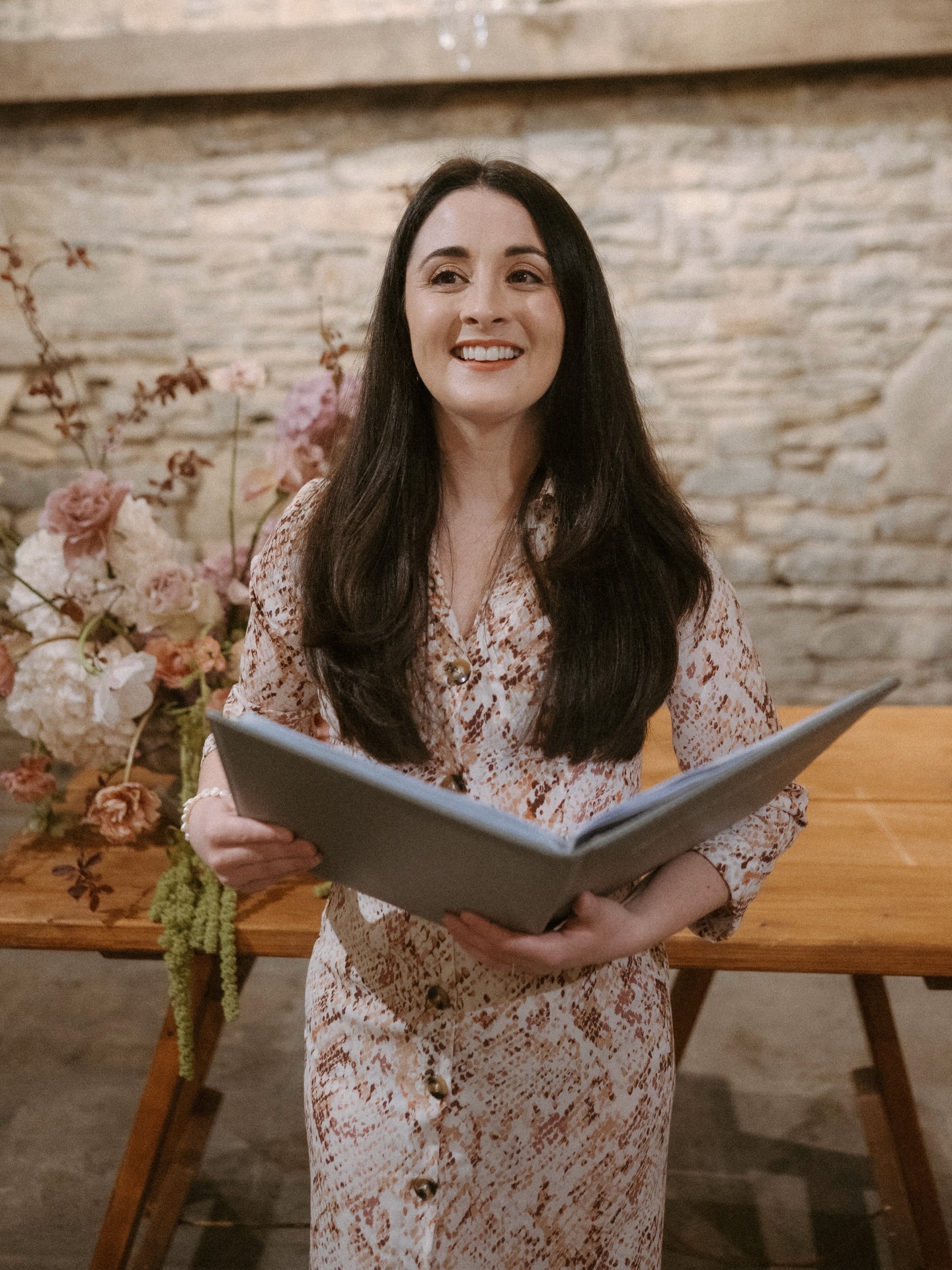 Why did Kelsie and Paul choose me to be their wedding celebrant?
"We just so happened to meet Claire at a wedding fair and instantly knew she was meant to be a part of our day!
She filled us with so much confidence; she is bright and bubbly, and we know we have made the right choice in choosing Claire.
We cannot wait to work with her to create amazing memories on our big day that we will cherish for a lifetime."
☺️
Photo by @danielleveitch
#weddingcelebrantdevon #weddingvenuedevon #weddingcelebrantuk