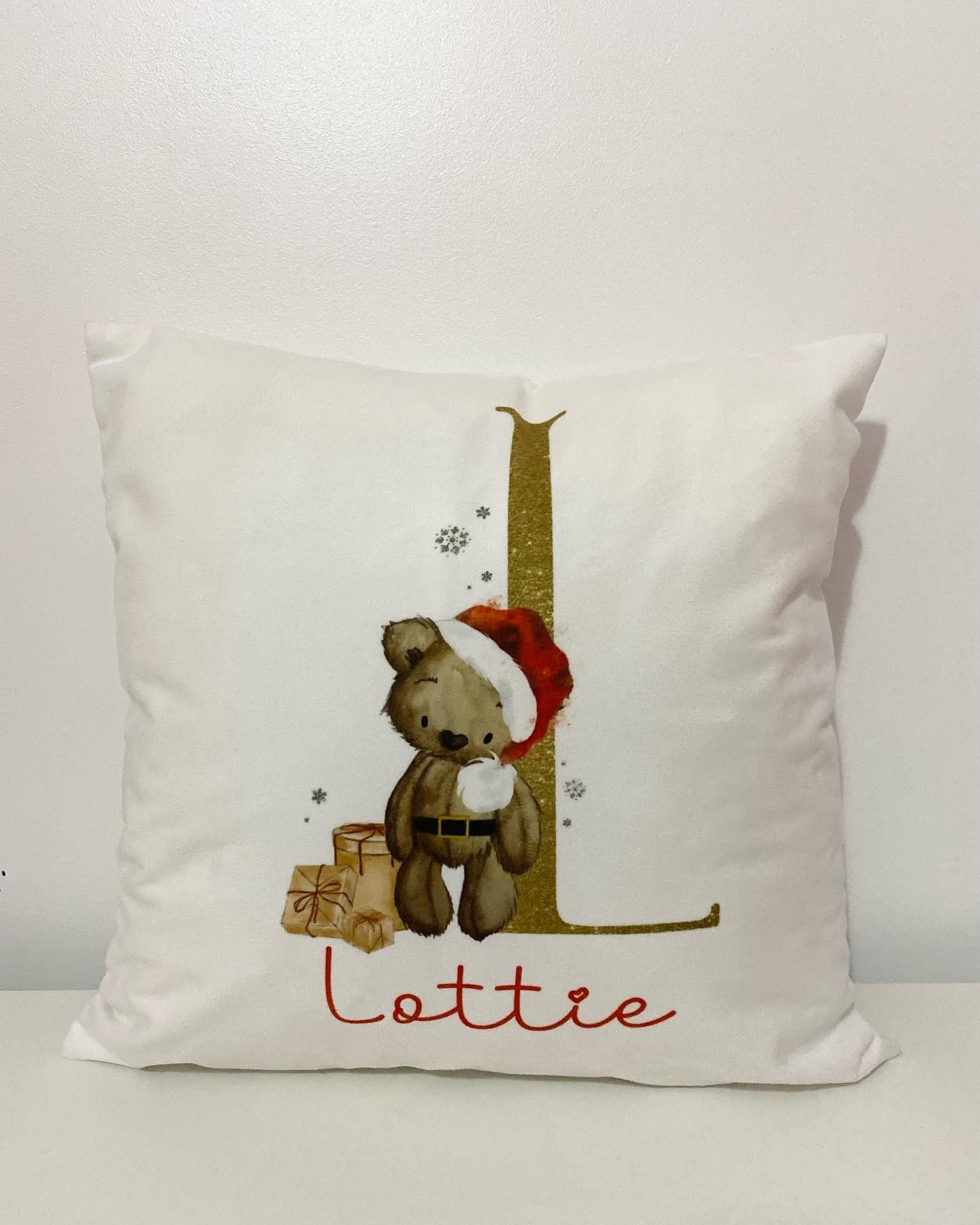 Now Christmas is out the way I can post these gifts that I printed 🐻 #personalisedgifts #personalised #personalisedkids #personalisedcushion #personaliseddrawstringbag #cushions #cushion #drawstringbag #christmas #christmasgifts #christmasgiftideas #christmasgift #christmassack #christmasbear #christmasgiftsforkids #nurserydecor #totnes #dartmouth #kingsbridge #perfectlittledesigns