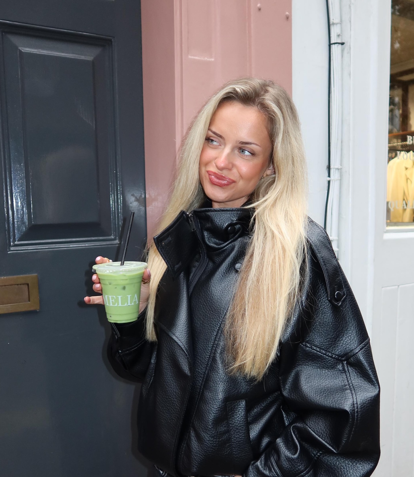 The perfect pic me up matcha 💚
#coffee #london #explorepage✨ #matcha #trending