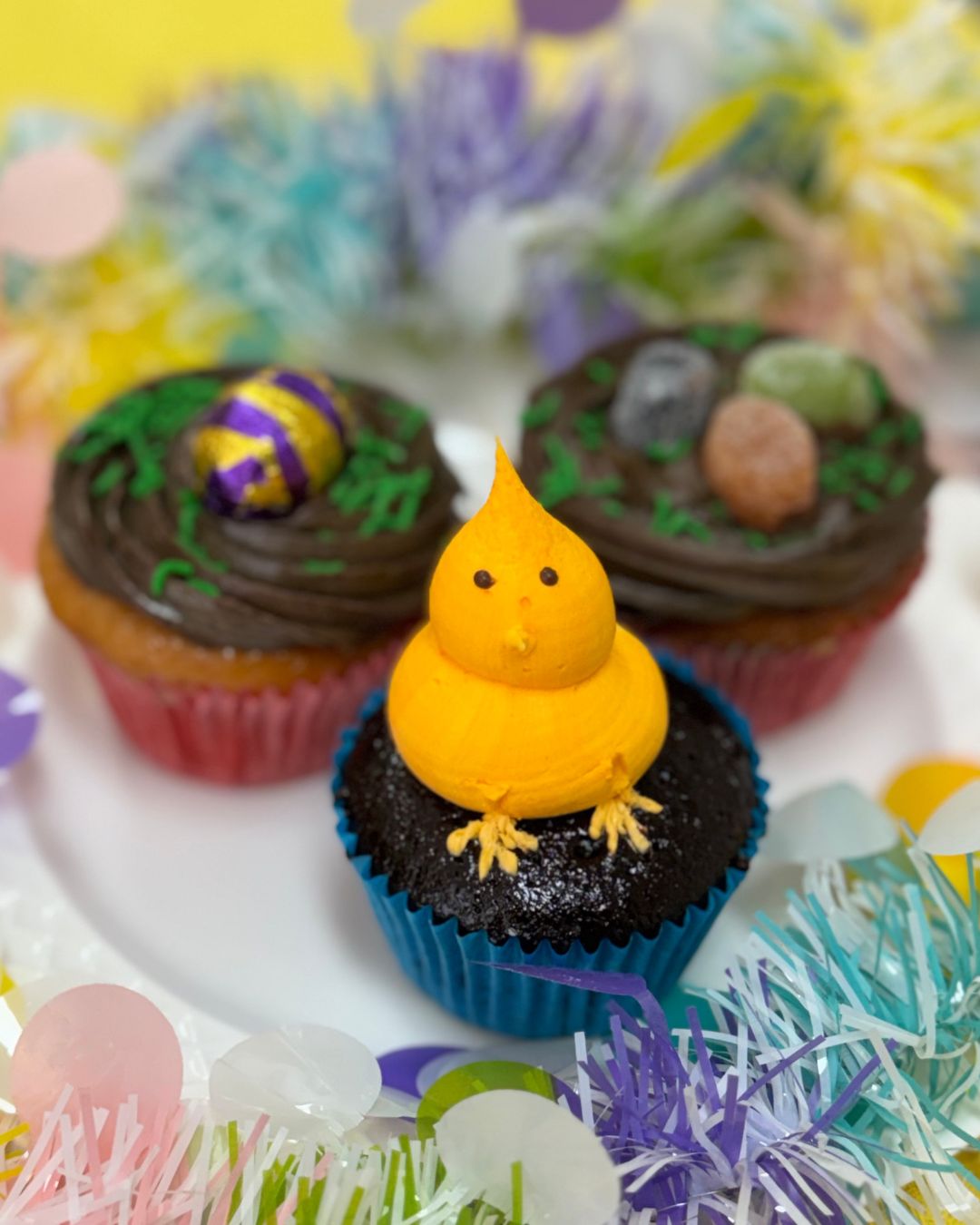Limited edition Easter treats at Miami Bakehouse 🐣
From hand-decorated Easter Chick and Nest cupcakes to adorable Chick biscuits, these festive goodies are almost too cute to eat – almost! 🌸✨