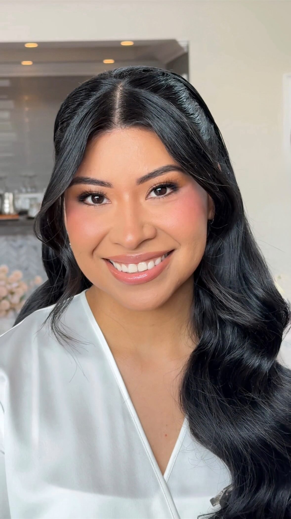 Bridal season is back baby. Starting off strong with Stephanie’s wedding day makeup. Perfectly fitting for any bride, but especially for my brown hair brown eyed girls who struggle to find makeup inspo that has the perfect balance between natural and glam.
Makeup @angelazavala.mua
Hair @senadakxo
Venue @foxhollowcatering
Now booking 2027
7 dates left to book with Angela
More availability with our team @angelazavalamakeupstudio
@diorbeauty
@biodermausa
@makeupbymario
@hudabeauty
@charlottetilbury
@narsissist
@rarebeauty
@fentybeauty
@patricktabeauty
@nyxcosmetics
@makeupforever
@thebkbeauty
#longislandmakeupartist #nymakeupartist #longislandbridalmakeupartist #bridalmakeup #bronzemakeup wedding day, nyc makeup artist, new york makeup artist, bridal makeup wedding ideas, bride, makeup inspo, beauty bloggers, italy wedding, tulum wedding, mexico wedding, ireland wedding, UK, Europe, makeup artist, montauk makeup artist, soft glam, natural, glowy makeup, bronzey makeup, summer wedding, fall wedding, Suffolk county, Nassau county, NYC, Manhattan, Hamptons