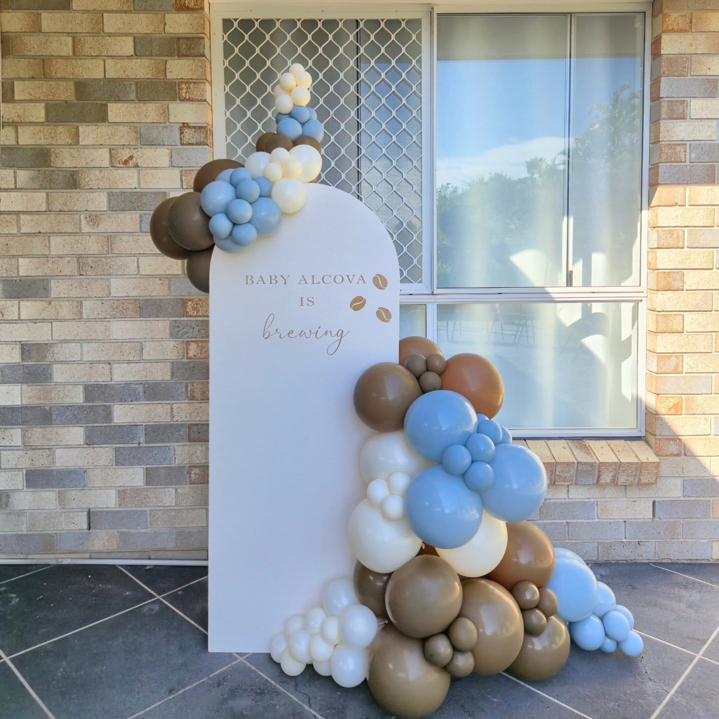 Baby Alcova is brewing ☕️
Petite arch backdrop
#petitearch #archbackdrop #brisbaneballoons