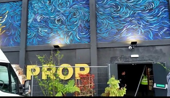 It’s Hoptoberfest this weekend at the @propyardbristol in Bristol & Partybench are supplying the seating for this massive SOLD OUT event . This Friday & Saturday they’ll be serving up craft beer in Bavarian steins featuring a brass band covering classic tunes and a side of Bratwurst to soak it all up. There’s a world-class selection of music including @hueymorgan along with local street food and other drinks on offer.
Get your Lederhosen out , we’re in for a stomping 48 hours !!!
@arbor.ales @basement.wineandbeer @brickandfeatherbrewery @bristolcidercompany @fierceandnoble @jubelbeer @lefthandedgiantbrewing @lostandgroundedbrewers @drinkmoorbeer @newtownparkbrew @tinyrebelbrewco @wildbeerco @wiperandtrue @ganleynaishcider
If you’re looking for a cost effective seating solution for your event, then visit our website & get a quote today
Link in bio
.
.
#bristol
#bristolevents
#propyard
#festivalseating
#eventseating
#eventmanager
#eventplanner
#bristolvenue
#partyuk
#eventseating
#oktoberfestuk
#hoptoberfest