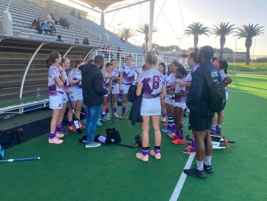 @maxlinley @ken_the_physio and Physio colleague @physio_way were involved with the @rhodeshockeyclub USSA Mens and Ladies team in the past week. The week was successful for the @rhodeshockeyclub #hockey #sportsphysio #ussa #sportsmedicine