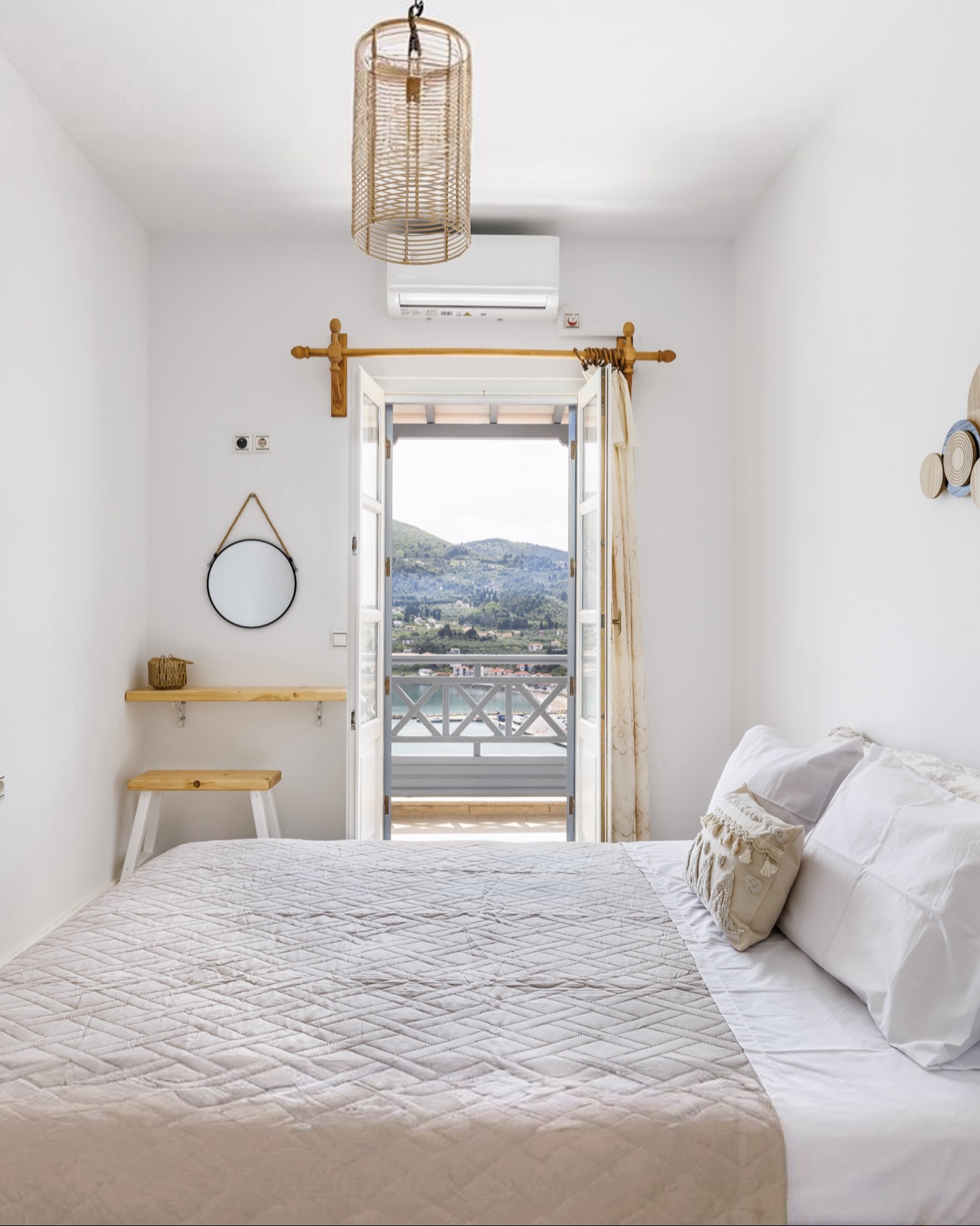 Wake up in the heart of Skopelos Town, Greece 🇬🇷
This peaceful bedroom with balcony views is part of Koukou House, a beautiful 3-bedroom villa in Skopelos Town perfectly located near the harbour, traditional tavernas, and the charming streets of the town.
Koukou House is the ideal Skopelos accommodation for families or groups of friends looking for comfort, space, and an authentic Greek island stay.
From here you can easily explore the best beaches in Skopelos, enjoy local food in Skopelos Town, and experience the relaxed island lifestyle.
✔ Central location in Skopelos Town
✔ 3 spacious bedrooms
✔ Ideal for families & friends
✔ Perfect base to explore Skopelos Island
Plan your perfect Skopelos holiday.
Book directly through our website and read our blogs to discover which beaches to visit in Skopelos and how to plan the perfect stay.
🌿 www.koukouhouse.com