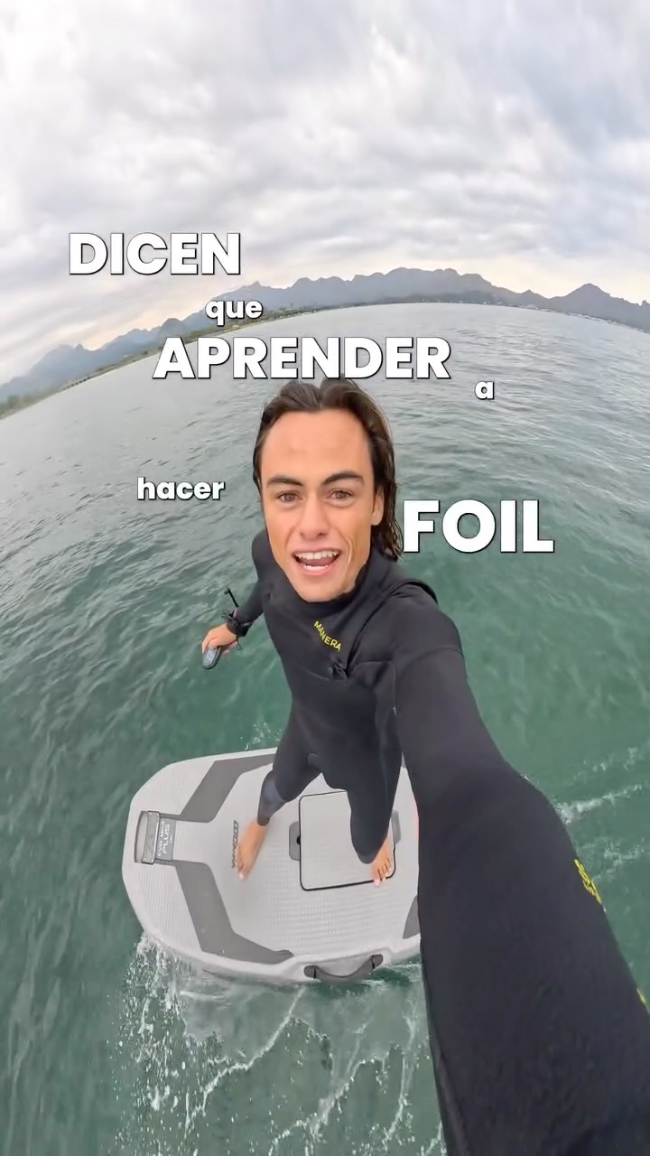 Día sin sol y sin viento? En Cuatro Vientos encontramos la diversión igual.. ¿Te animas a probar e-Foil? #efoil #efoiling #mallorca