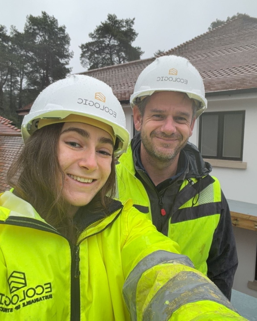 At Ecologic SIPs, understanding the full build process is important for everyone on the team.
Our new Finance and Operations Coordinator, Chloe, recently joined Duncan on a site visit to see first-hand how our projects progress beyond the workshop. It may not be a typical finance role responsibility, but gaining insight into how design, manufacture and installation come together helps us operate more effectively as a business.
We believe the more connected our team is to the build process, the better we can support our clients from start to finish.
#teamculture #sitevisit #sips #constructionindustry #behindthescenes