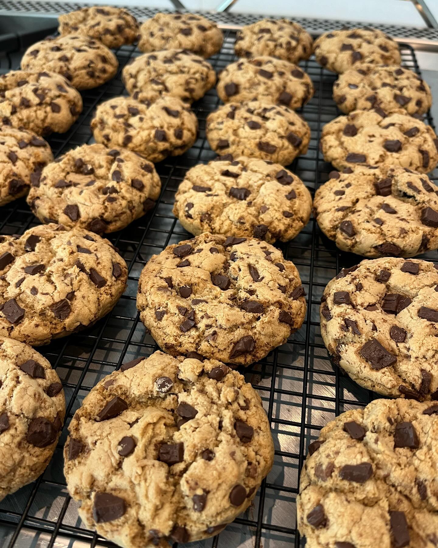 Freshly baked and ready to go!
#chocolatechunk #baking #glutenfree #cookies