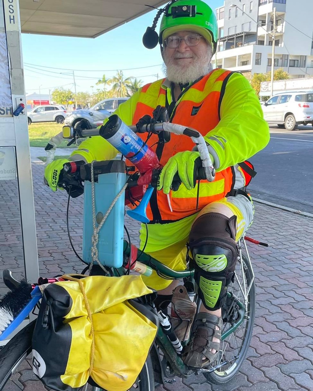 A GOAL WITHOUT A PLAN IS A WISH.
So proud of Dennis. Dennis attends our morning Seniors Strength Class. Dennis had a goal of riding in from Bentley Park and then home again ( a 30min plus ride) As well as his usual strength session. Dennis has been attending #TFM for around 4 months 2 - 3 times per week.
His easy going, friendly and kind nature is something I look forward to on the mornings he attends.
Dennis had a goal, together we developed a plan and through Dennis hard work he achieved it.
#fitnessgoals #seniors #seniorsexercise #fitness #cazalyscairns #rslclub #seniorsfitness #goals #motivation #fitnessclass #tfmcairns