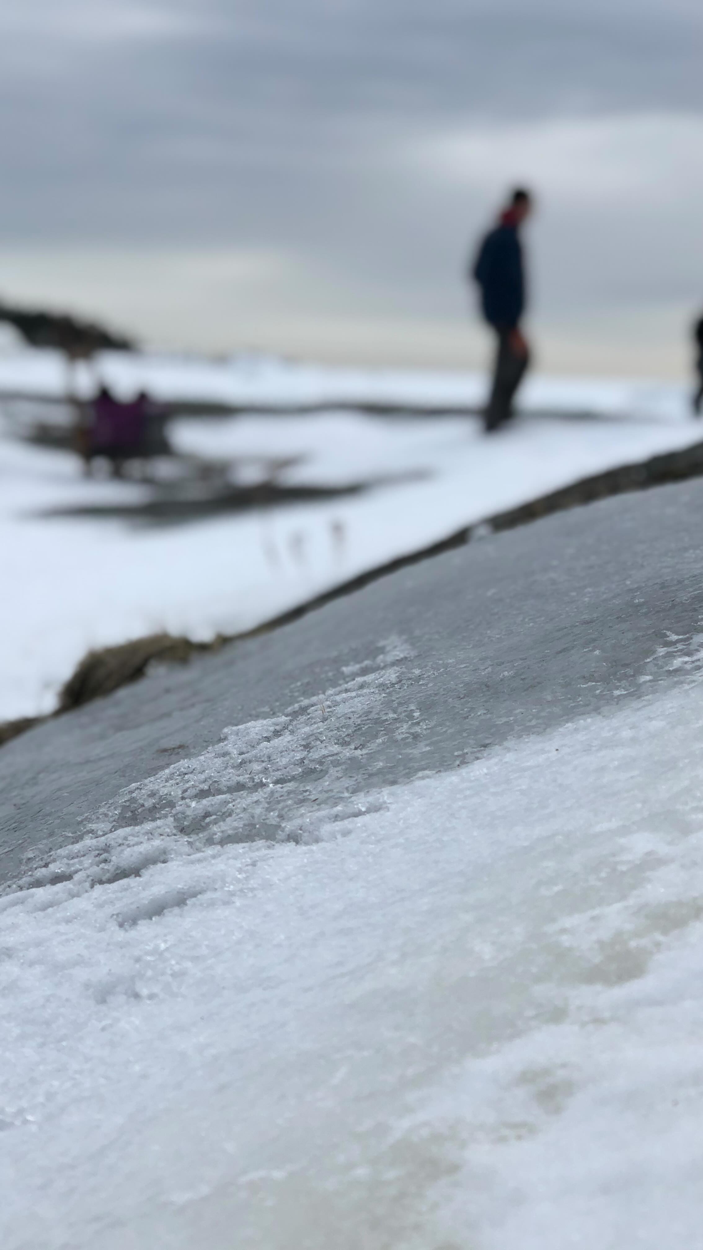 Spring is arriving in the archipelago — and it creates one of the most exciting times for hydrocopter excursions.
The ice is breaking up, leads of open water are forming between the islands, and the landscape changes every day.
With the hydrocopter we can move across both worlds:
ice fields, cracked ice, slush… and open water.
It’s a rare opportunity to experience the archipelago in transition — when winter slowly gives way to spring.
#seasport #visitpellinge #visitporvoo #visitfinland #visitarchipelago