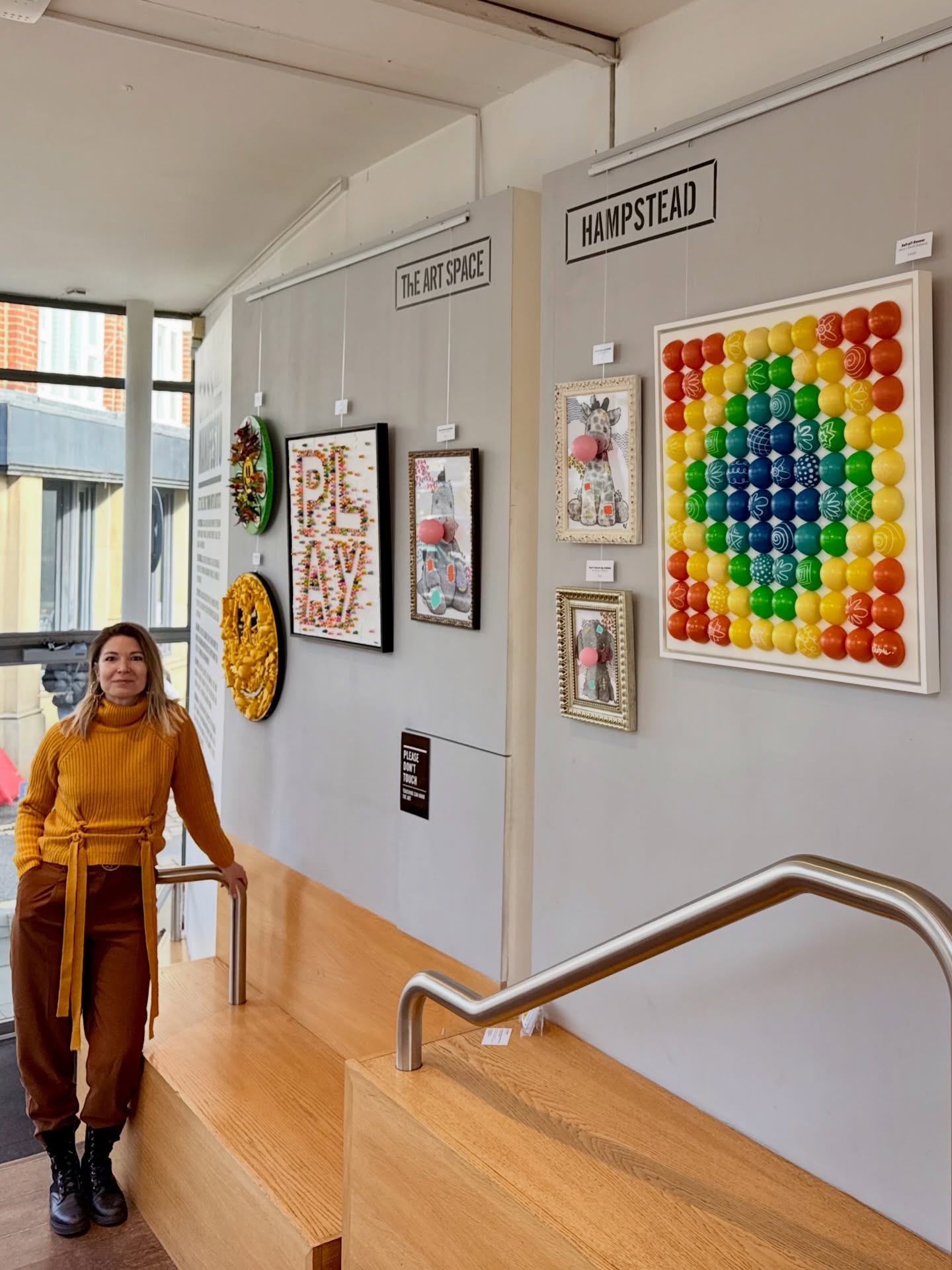 Now exhibiting at @cassart1984 Hampstead until the 28th of March.
š 58-63 Heath Street.
Cass Art is probably the shop I spent the most time in. One of my happy places so Iām really happy to be showing my art there.
#katvandal #cassart #londonartists #hampstead #artexhibitions