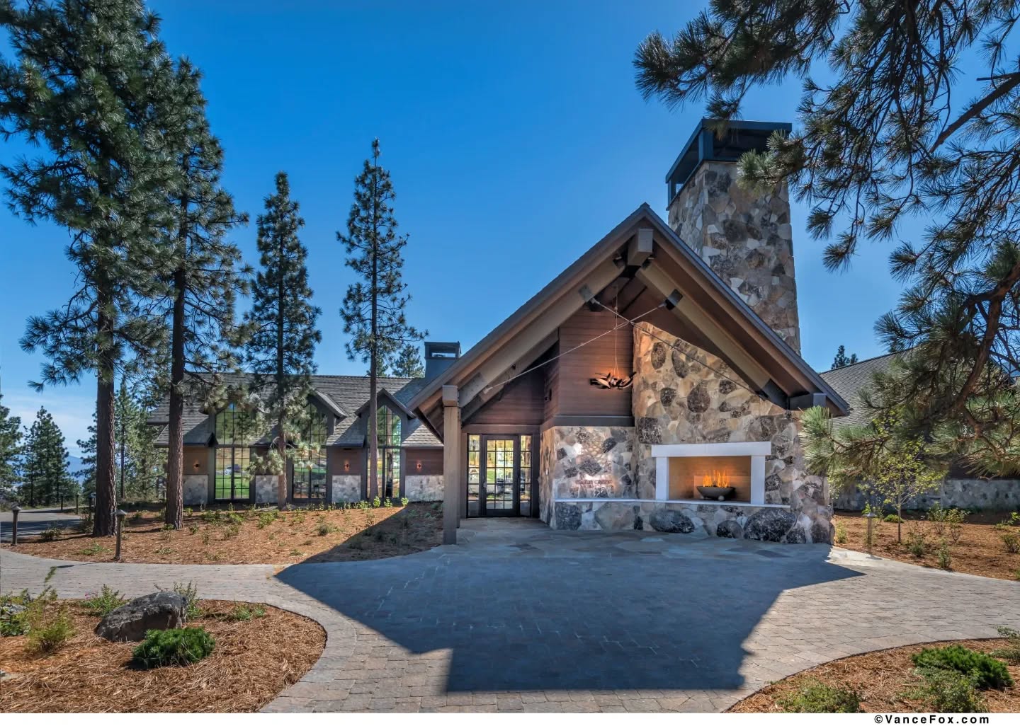 Come take a quick tour of the finished Clear Creek Clubhouse with us!
Take a stroll past the private dining room enclosed in a glass wine cellar and into the main lounge area for a drink. Feel free to grab a bite in the spacious dining room, followed by a little relaxation in one of the locker room lounge areas. Lastly, head outside for some fresh air and wonderful views, no filter needed.
Such a beautiful project that we're so proud of here at SierraCon.
.
.
.
.
#construction #laketahoe #southlaketahoe #laketahoebuilder #carsoncity #nevada #generalcontractor #clearcreek #clearcreektahoe #clubhouse #vancefoxphotography