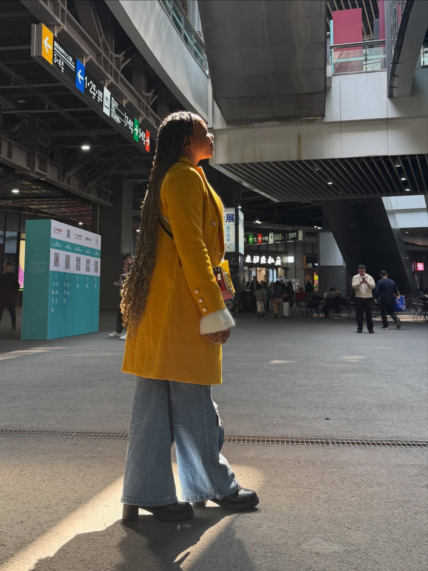 Shanghai, China ๐จ๐ณ๐
CHIC international Fashion Fair via @masterstouchdresses
Yuyuan Garden
The Bund+
So far, so good ๐น๐งง