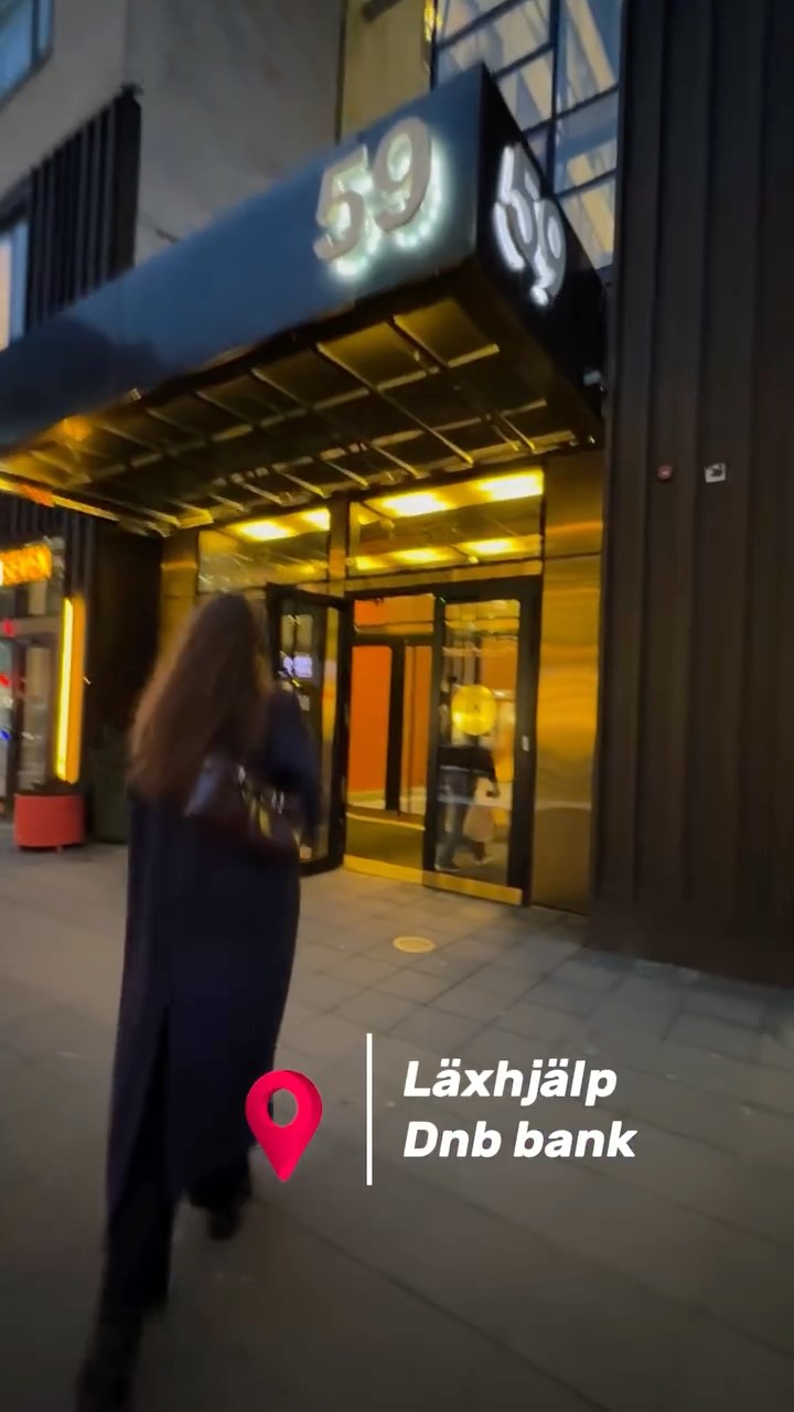 Hur ser en dag med Läxhjälp ut? 📚✨
Vi träffas, äter middag tillsammans och får stöd med skolarbetet i en trygg miljö. Under kvällen får du också inspiration, tips inför framtiden och möjlighet att träffa nya vänner.
📍 DNB Bank, Regeringsgatan 59 (plan 6)
🕔 17:00–19:00
Middag ingår och vi ordnar transport både dit och hem.
Välkommen! 💜
#läxhjälp #drömstort #studietips #framtid