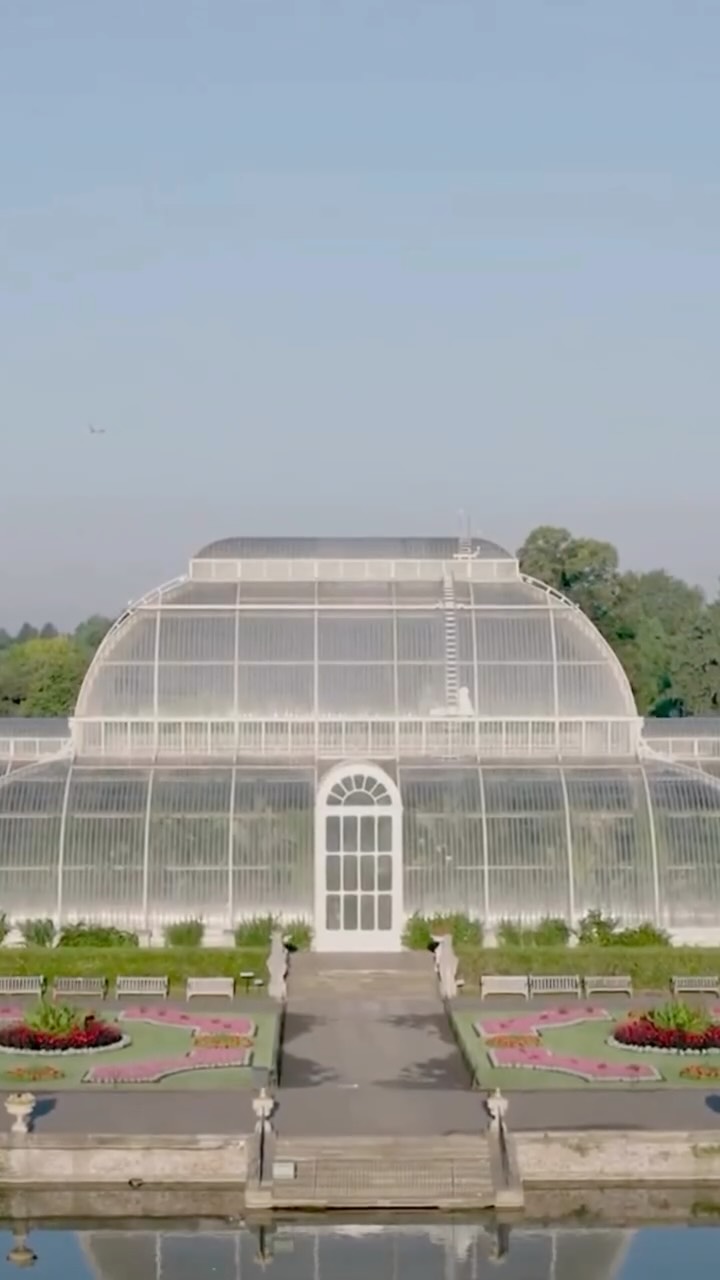 Nothing speaks louder than our clients’ words. Thank you for trusting @TheCardCo to bring your vision to paper. We’re grateful to be part of yours.
For enquiries:
info@thecardco.ae | 📞 04 386 9369
#TheCardCo #CraftedFineStationery #ClientTestimonial #WeddingInvitations #DIFC