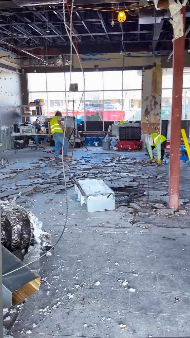 Demolition is the first step in building something better. At Build Wise Solution we execute every demolition phase with planning, safety and technical control to prepare the site for what comes next. Our team works with precision and responsibility to ensure the project moves forward efficiently from the ground up.
Every great project starts with the right foundation.
#BuildWiseSolution
#DemolitionWork
#ConstructionProcess
#SitePreparation
#CommercialConstruction