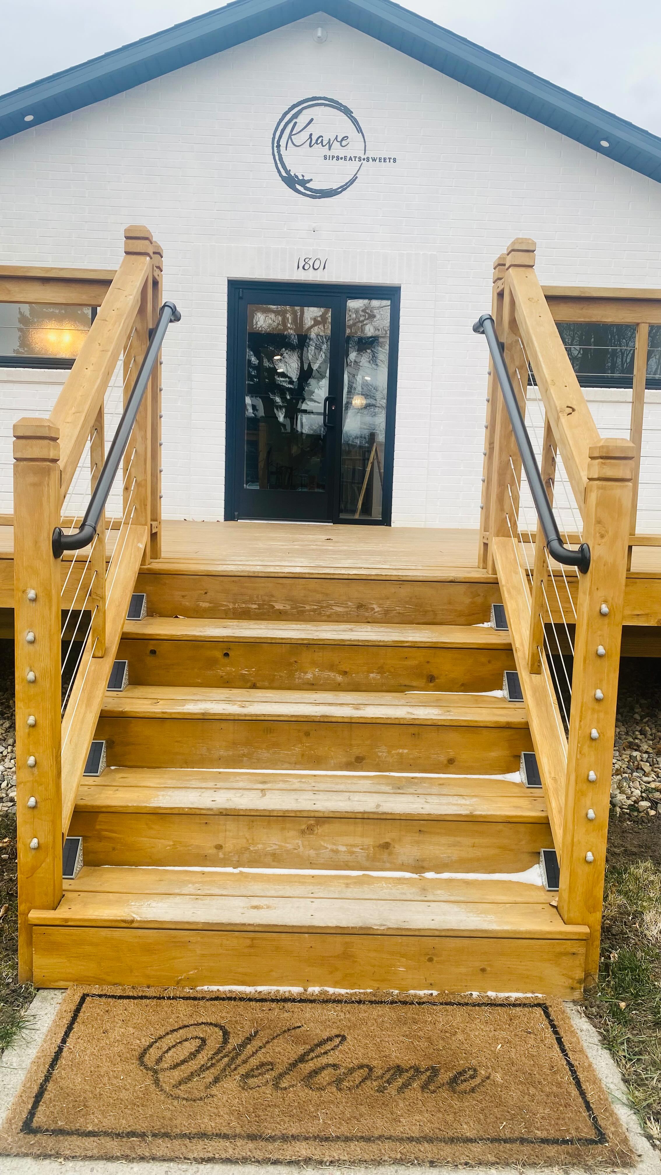 ✨ Hungry for something healthy, delicious and satisfying? We got you covered! ✨
💃🕺 Join us tonight and elevate your dinner with one of our savory crêpes.
😋 Light, delicate, and perfectly golden, each crêpe is delicious and satisfying in the most comforting way.
💃🕺Whether you’re stopping in before the storm, after a long day, meeting a friend, or treating yourself to something special, our savory crêpes make the perfect dinner — warm, flavorful, and crafted with care, just the way you love it.
😋 Pair it with one of our signature sips and make an evening of it by the fireplace. 🔥
🏠 We’re here serving you until 7:00 PM.
#WeLoveKrave #crepeoclock #SavoryCrepes #EuropeanStyle #dinnertime