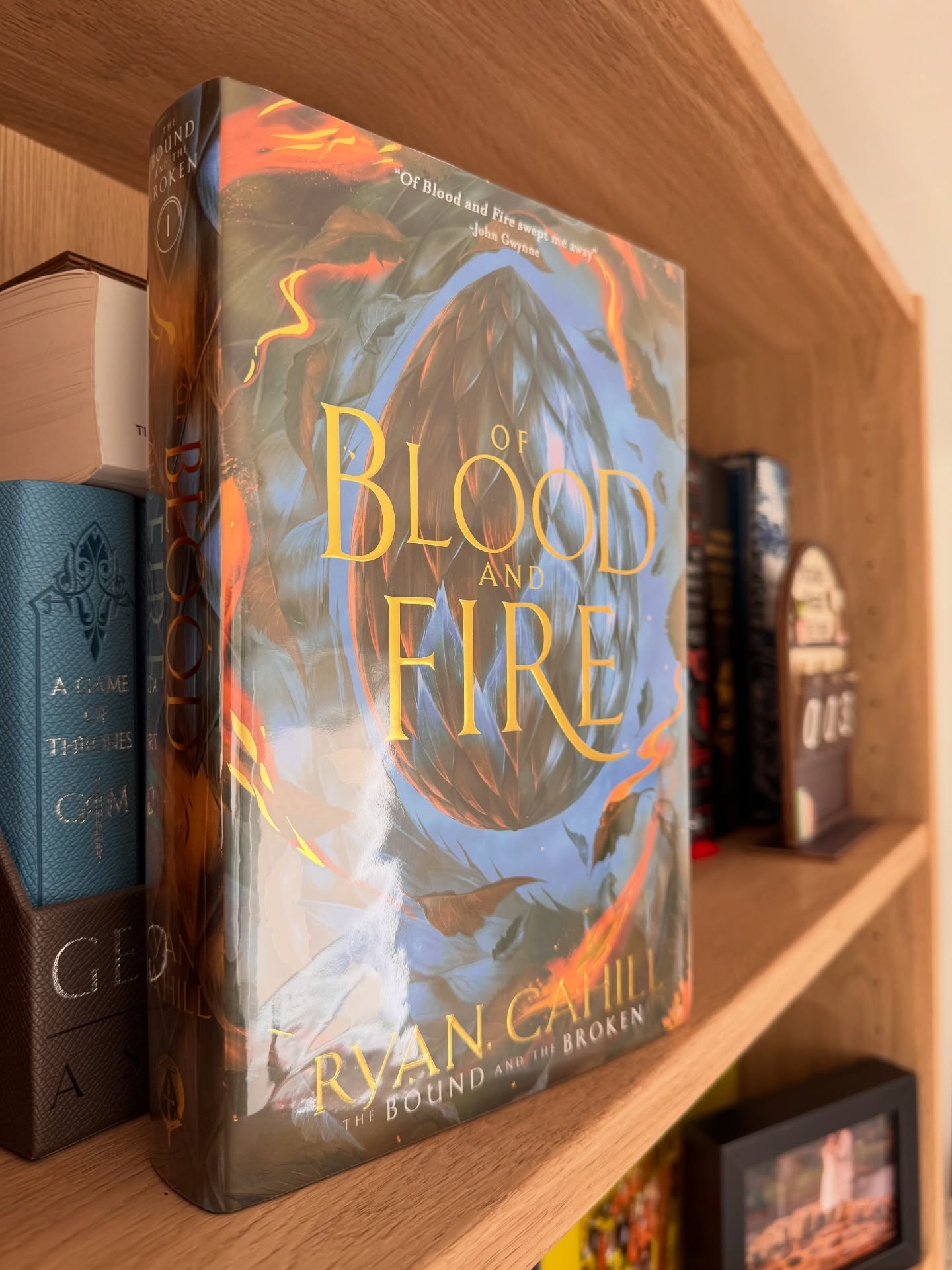 As a guy who is a sucker for a good cover, I’m getting serious cover envy for this one! Congrats @ryancahillauthor on the recent re-release of ‘Of Blood and Fire’ 🔥