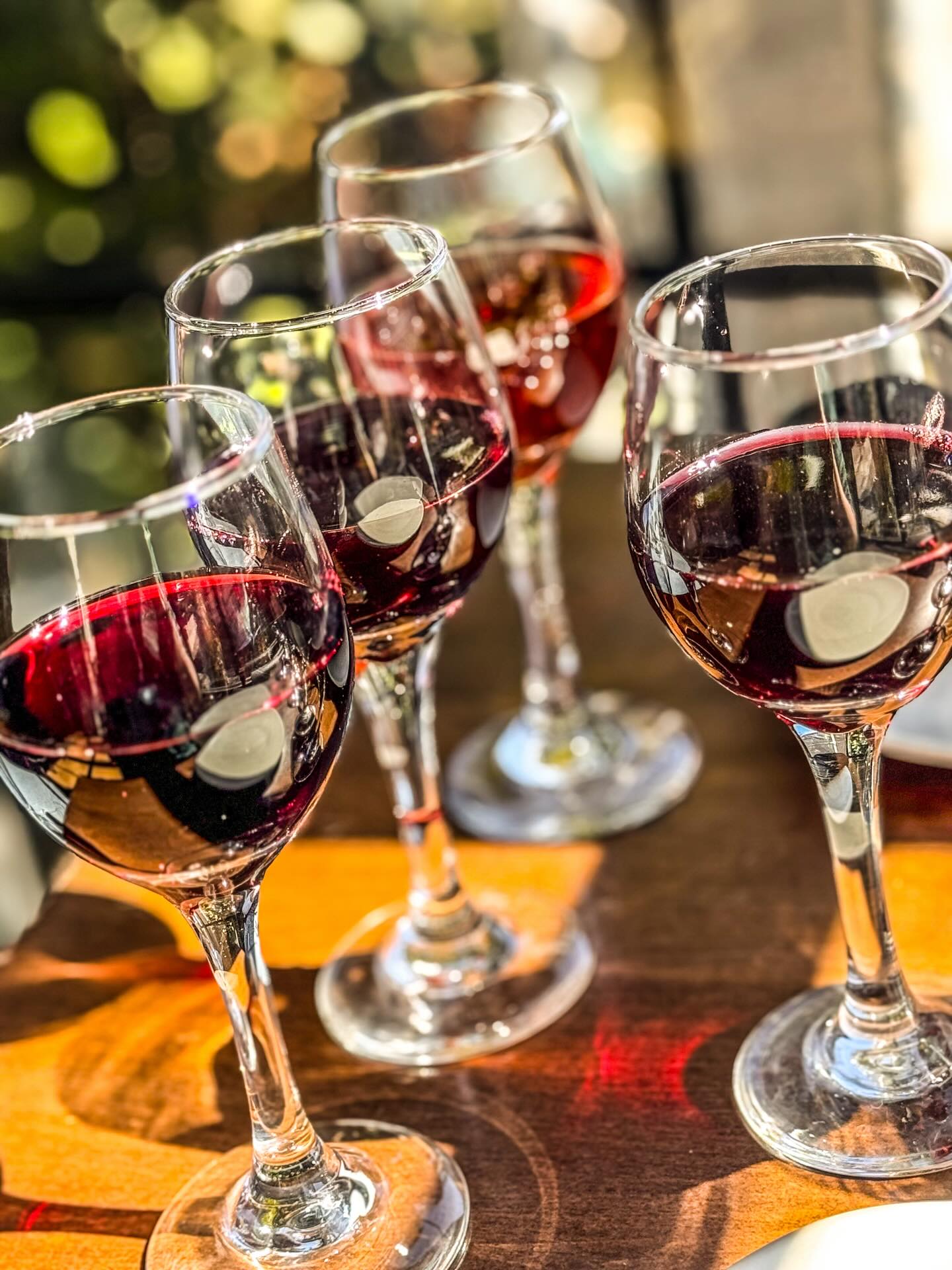 Wine flight at @nektarwinebar in New Hope PA. Photo by @barrymphoto