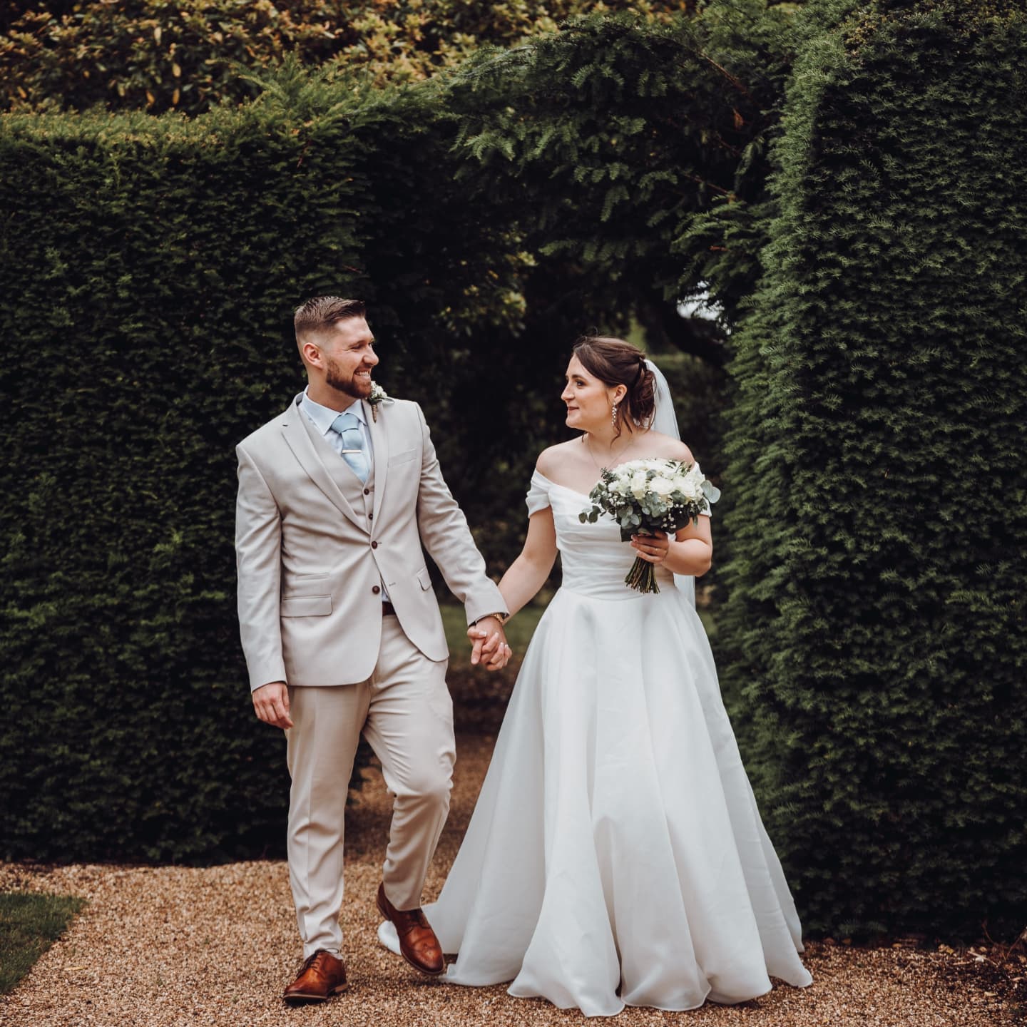 5 from @haughleypark on what was an absolutely stunning wedding day!
#wedding2025 #indieweddingphotographer #destinationweddingphotographer #weddingphotographer #fineartwedding #instawedding #elopementwedding #weddinginspo
#junebugweddings #dreamcatcherweddingsuk #bride #groom #haughleypark #theknot #hitched #vscowedding