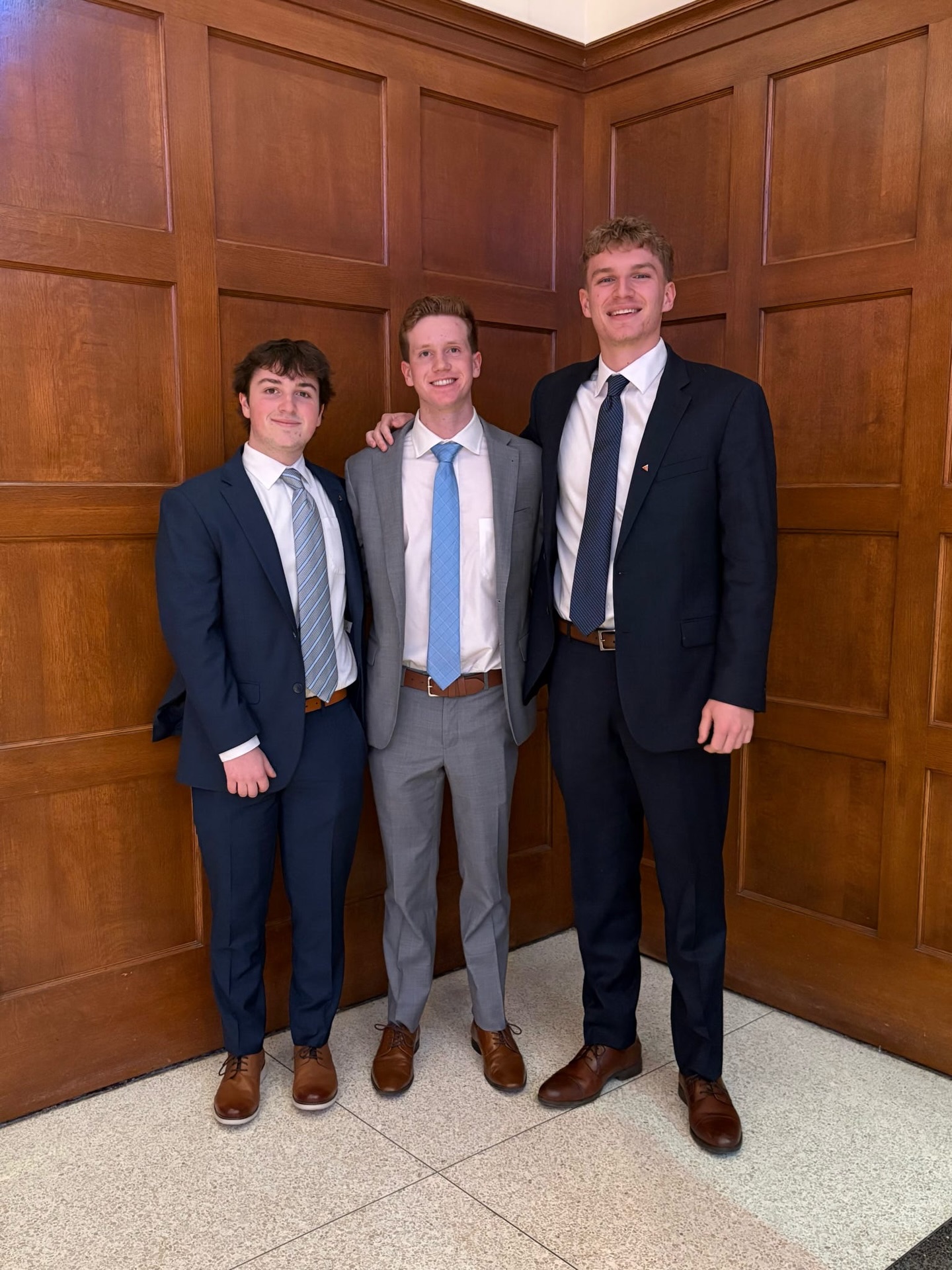 Spring Big Little 🤩💜 We welcomed the newest additions to our DSP fams, continuing one of our chapter’s favorite traditions! 🧑🧑🧒🧒
#biglittle #dsp #deltasigmapi #professionalfraternity