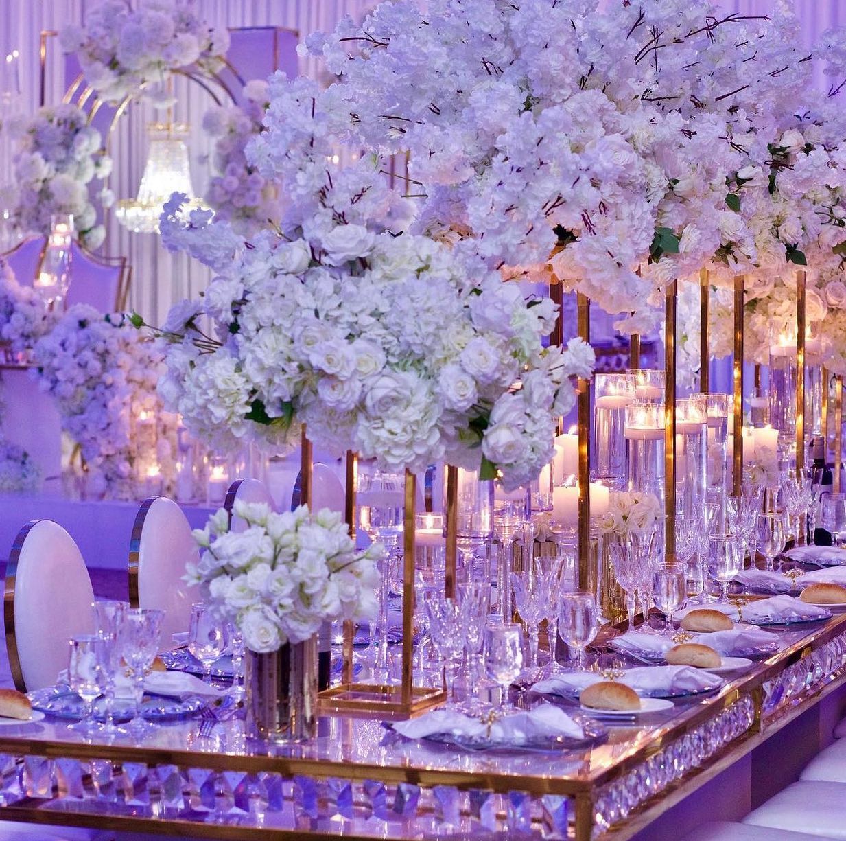 Every single detail MATTERS! ✨
⠀⠀⠀⠀⠀⠀⠀⠀⠀
Pro tip: Choose a theme that is timeless, so that looking 30+ years down the line, you’ll fall in love EVERY time 🥰
⠀⠀⠀⠀⠀⠀⠀⠀⠀
Planning & Coordination: @lushcoutureevents
Floral and Decor: @bellezzadecor
Photo: @jema_photography
Video: @henryadewalefilms
MC: @i_am_obaa
DJ: @djgeminternational_
Bride MUA: @beautyby_melissa
Bride Install: @glambykardes
Bride Styling: @serwaaj_
BM MUA: @absterrrrr_ & @liplashbeauty
BM Hair: @hairbyadena_sade @_crownedbychrissyy
Personal Flowers: @floriographydesignsnj
Bride Robe: @Idiolnupo
Bridal Room: @eventsbycrystal
Venue/Cake: @valleyregencynj
Day of Vlogger: @beeyondtheveil
Decor Pictures @stixxmedia2020
⠀⠀⠀⠀⠀⠀⠀⠀⠀
#lcevents #lushcoutureevents #weddingdecor #dmvwedding #dcbrides #luxuryplanner #luxuryevents #luxurydecor
#weddingdecor #wedspiration #wedding #weddinginspiration #weddingwonderland #mdweddingplanner #dmvweddingplanner #dcwedding #dcweddingplanner #luxuryweddings #munaluchibride #washbridegroom #thecoordinatedbride #blackbride1998 #bellanaijawedding #weddingdigestnaija #2021bride #baltimorewedding #weddingplanner #weddingcake