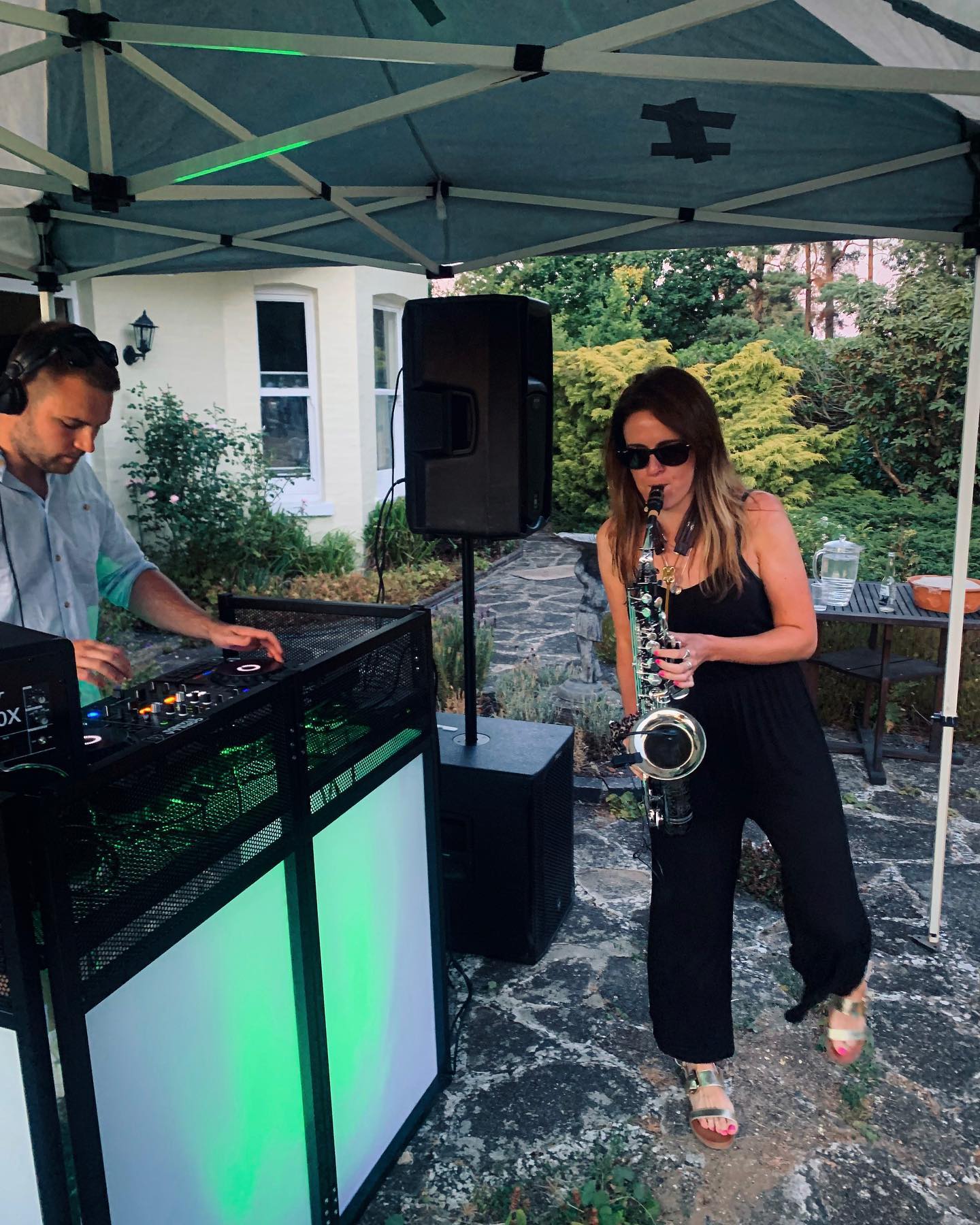 Such a brilliant gig playing at a private party with @funkdarealm. Loads of dancing, laughter and all round great vibes. Thanks everyone for an awesome evening ❤️ #outsideparty #itssummerbaby #partytime #partytimes #dancingfeet #saxplayers #playinglive #partymusic #femalesaxplayer #itssummertime #beautifulplace #whatagreatnight #feelinggood #laughterandlove #improvisation #dancingtime #djandsax #livesax #havingagoodtime #funvibes #dj #saxalto #altosaxophone #playingmusic