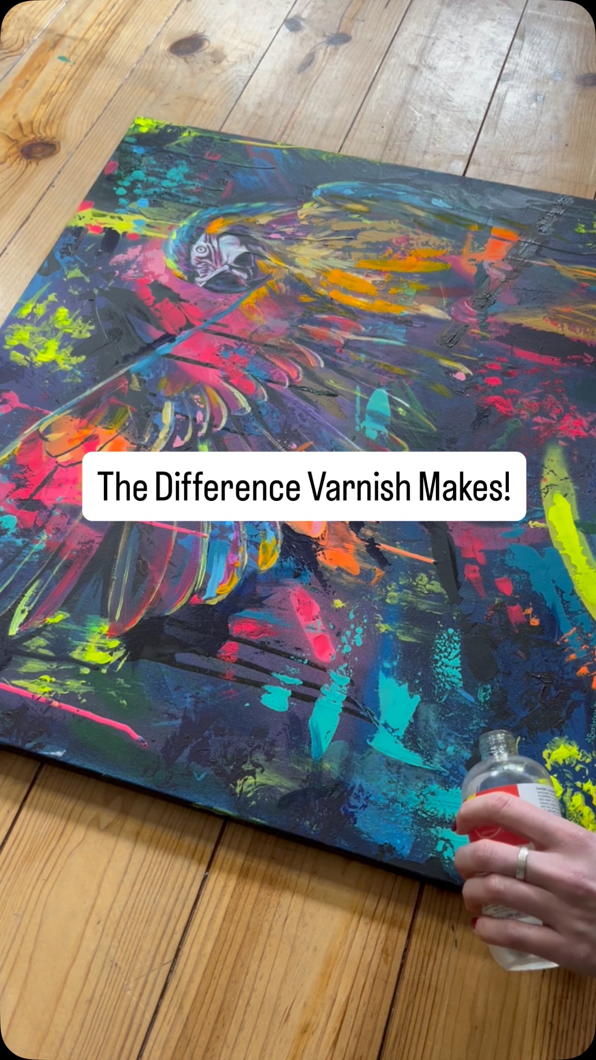 Varnish bringing LIFE back into these abstracts. It’s amazing how much saturation is lost as the paint dries. To think there was a time that I didn’t varnish at all 😳
Looking at framing options for these this week!
#abstractart #vibrantcolours #thesemakemehappy