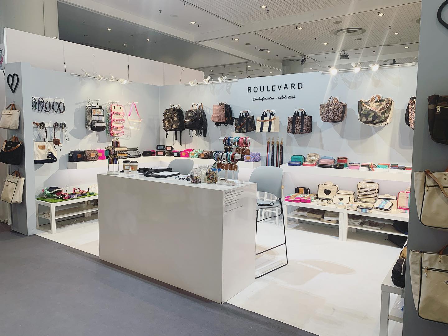 #tradeshow #tradeshowdisplay #tradeshowbooth #custombooth #boothdesign #displayservices #mkdisplay #nynow #javitscenter #nyc