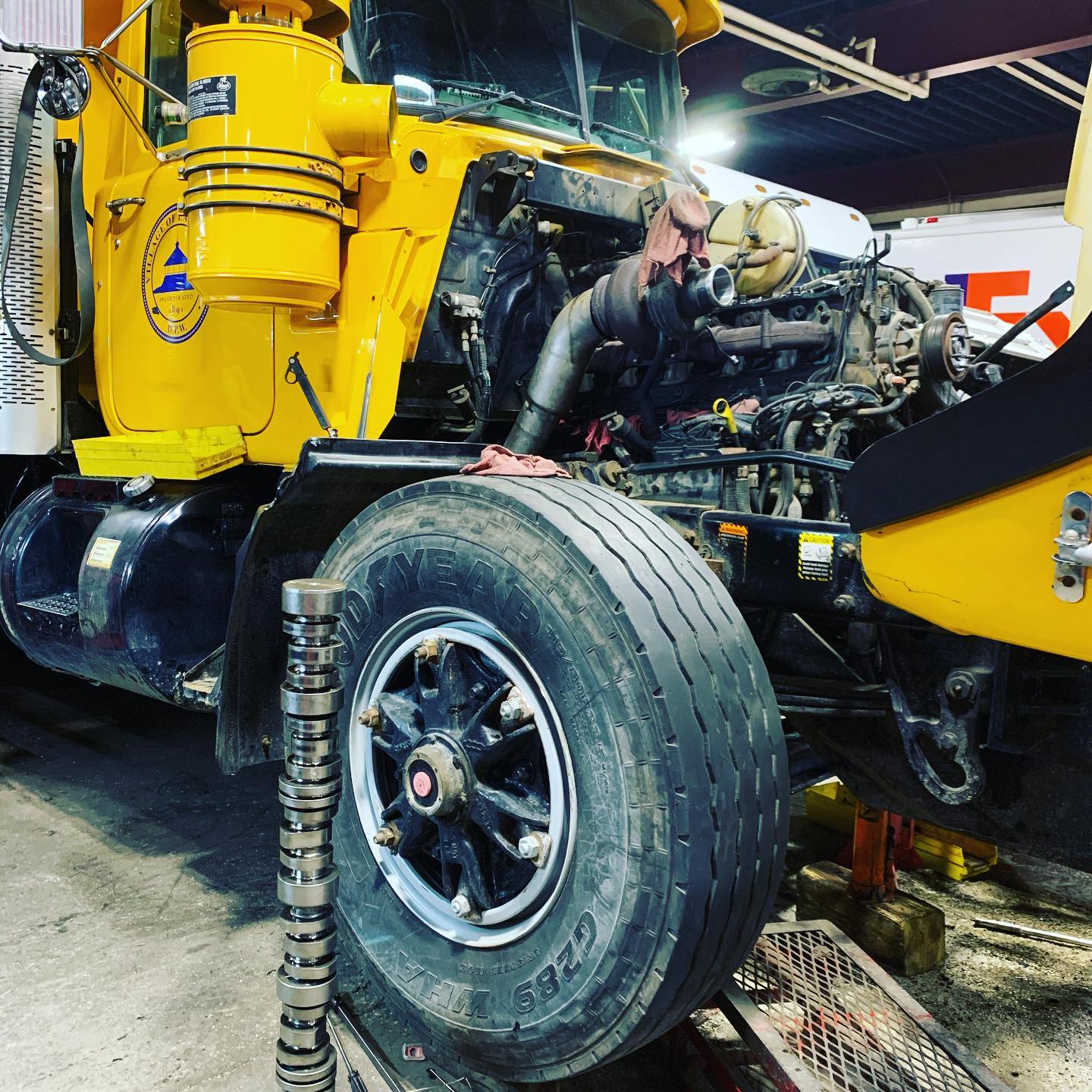 Mack cam replacement, we do it all! #mack #dieseltrucks #heavy #mechanic #yonkersny #nyc