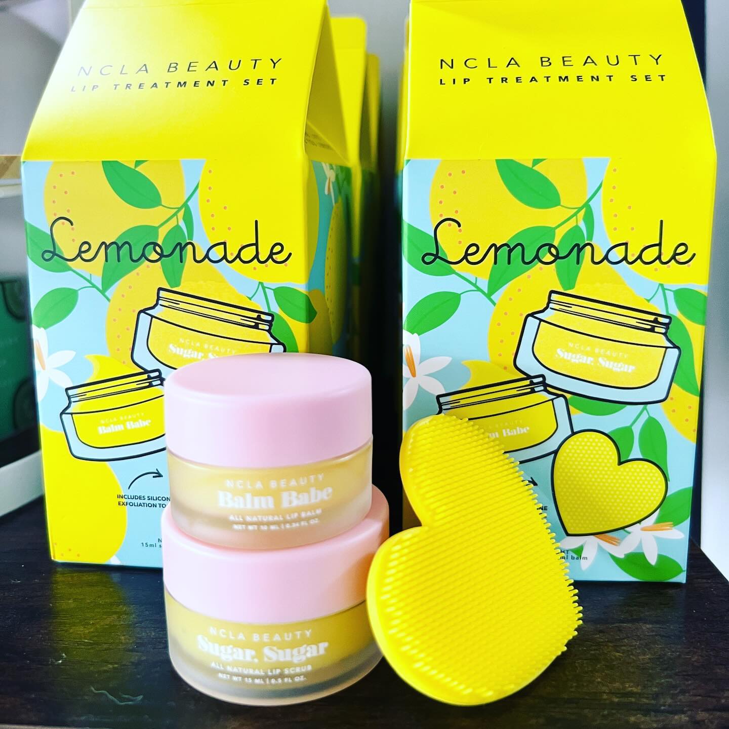 A few of our new shop arrivals! Text us to set up a shopping time or browse during your next appointment!
New Items to the Shop include:
☀️ Facial sunscreen
☀️ Men’s eye & face masks
☀️ New watermelon & lemonade lip scrub & balm duos
☀️ Cucumber overnight lip masks
☀️ Oversized and versatile hot/coldd packs for pain & stress relief
☀️ Room & linen sprays
☀️ The Worm massage rollers
☀️ Mini percussion massagers
☀️ New beach totes
☀️ New neon bum bags
☀️ Beach & Salty sequin waterproof beach/pool zippered pouches
Will be available in our online shop soon!