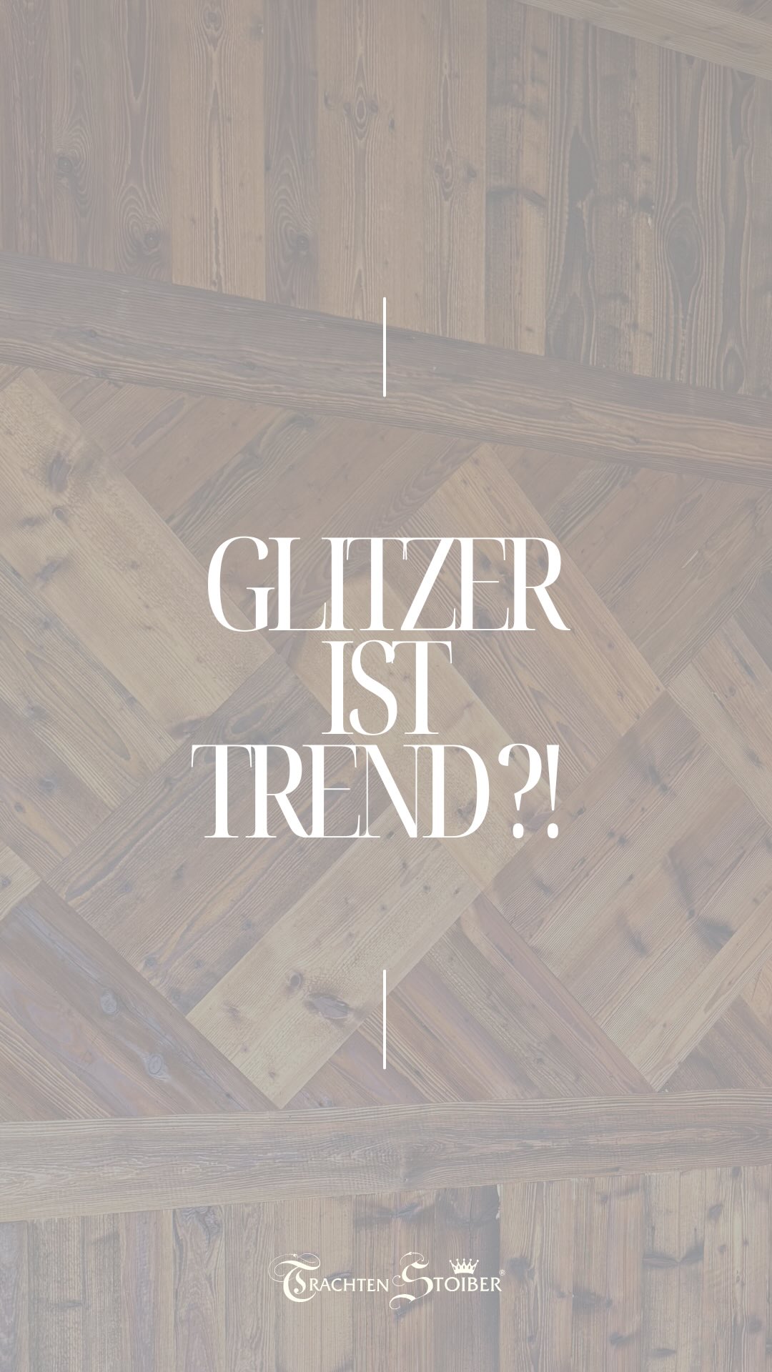 Der Trend, der gerade jedes Dirndl aufwertet
Dirndlblusen mit feinen Glitzerpartikeln sind gerade total im Trend – und das aus gutem Grund. Der dezente Schimmer sorgt für das gewisse Extra und lässt dein Dirndl sofort edler wirken.
Die Bluse ist perfekt für alle, die klassische Tracht lieben, aber trotzdem einen modernen, besonderen Look möchten.
Und das Beste:
Du bekommst sie sowohl klassisch in Weiß als auch stylisch in Schwarz – je nachdem, welchen Look du zum Dirndl kombinieren möchtest. ✨
Würdest du die Glitzerbluse eher fürs Volksfest oder für besondere Anlässe tragen?