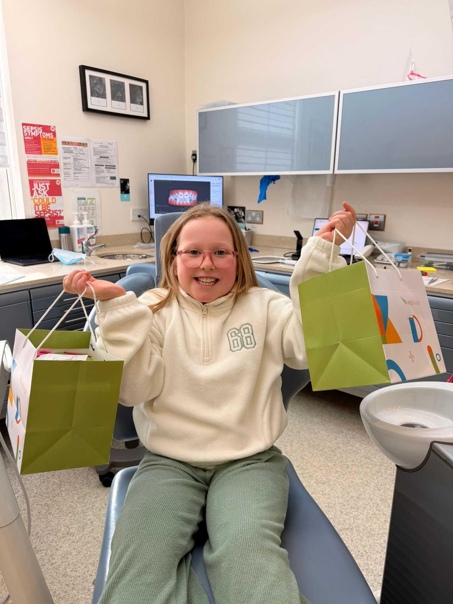 Poppy (9 years old), starting her smile journey with Angel Aligners ✨🦷
Early orthodontic treatment can make such a big difference – guiding teeth into the right position while your child is still growing.
We’re so excited to be part of Poppy’s journey and can’t wait to see her beautiful smile transformation! 💫
If you’re wondering whether your child might benefit from aligners, we’re here to help.
Book a FREE consultation with our team today 🤍
0 % Finance options available
📍7 Windsor Way, Knutsford WA16 6JB
🌐 www.kclinic.co.uk
📱 07946 219 539
☎️ 01565 653480
#AngelAligners #KidsOrthodontics #SmileJourney #StraightTeeth #DentalCare