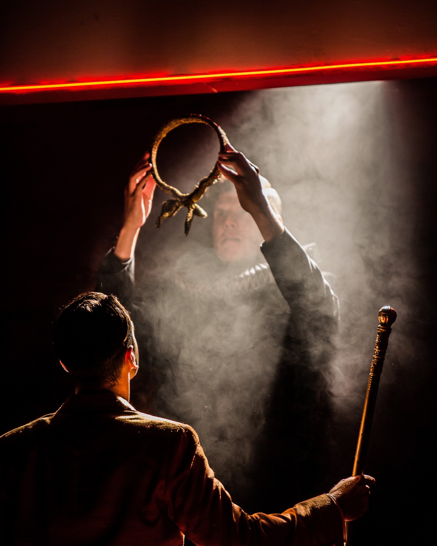 King Charles III
June 2023
Director: _jessialazar
Associate Director: Me!
Set Designer: @lauraannprice_0
Costume Designer: @sophiapardondesigns
Lighting Designer: @alexmusgraveld
Sound Designer: @eamonnodwyer
SM: @molsheridan
PM: @Alex.james1987
Wardrobe Supervisor: Åse Djarf
Photos by @jacksainpictures