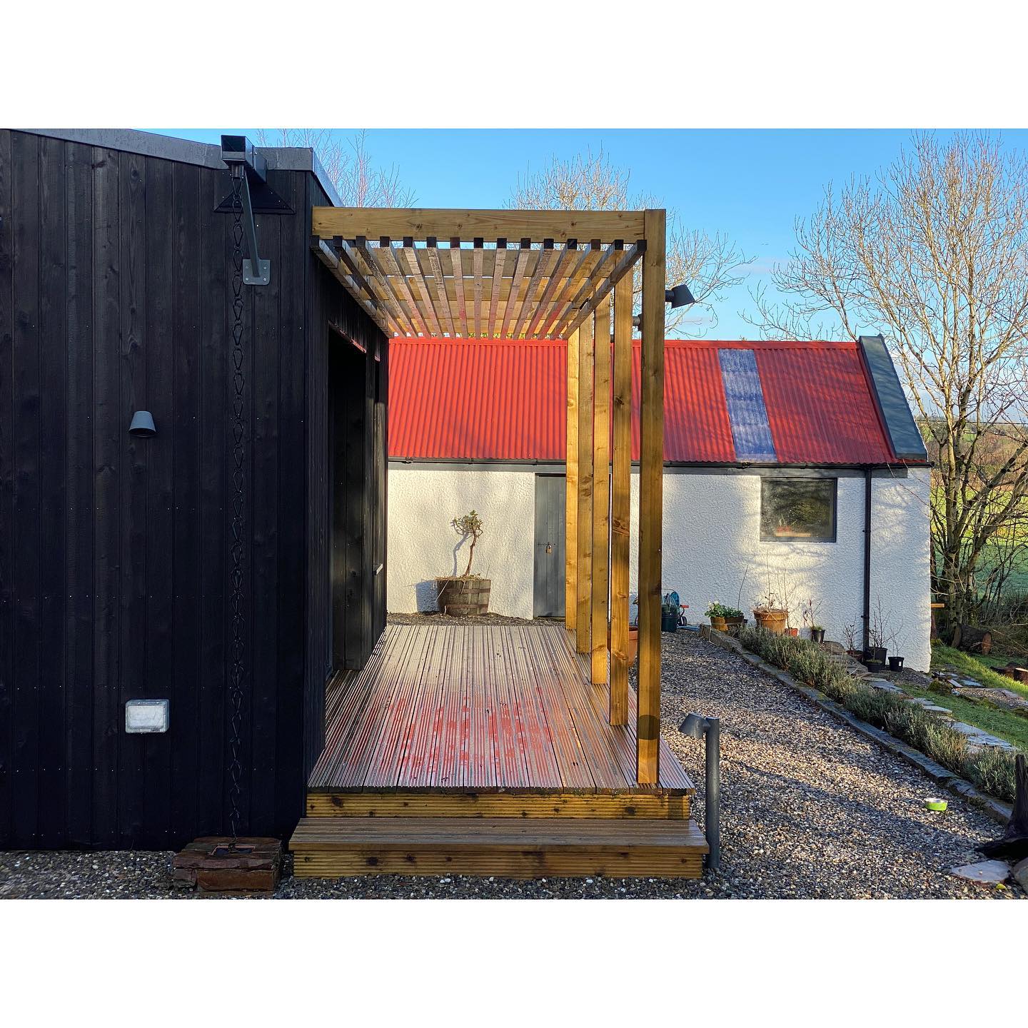 This extension and renovation is approaching completion - we couldn’t help but share these beautiful photos taken at our site meeting this morning!
#renovation
#donegal
#charredwood
#rural
#discoverireland
#architecture
#wintersolstice