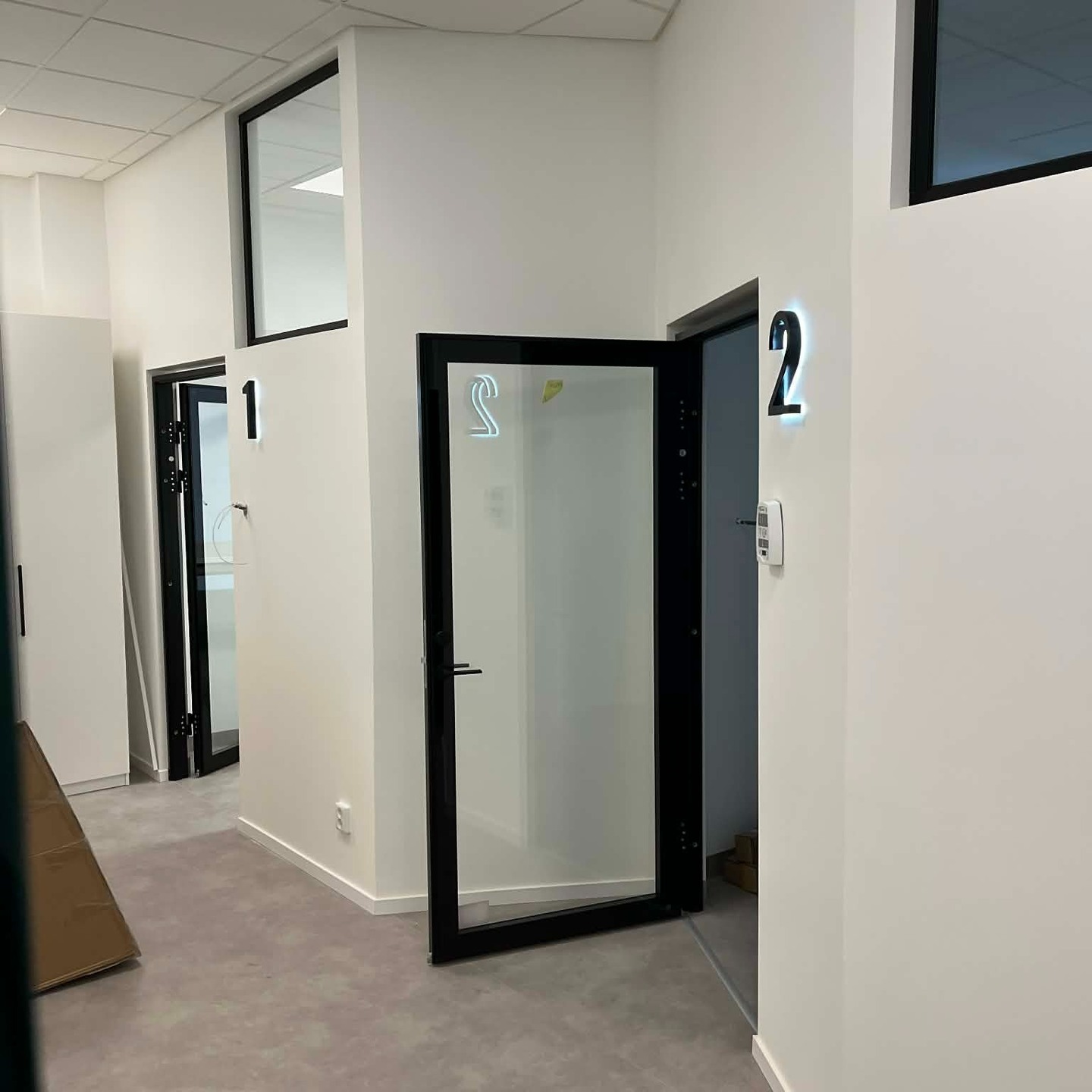 3D Skylt är ett familjeföretag med lång erfarenhet inom skyltproduktion och tillverkning av professionella företagsskyltar. Vi hjälper företag i Malmö, Göteborg och Stockholm att öka sin synlighet med exklusiva och hållbara skyltlösningar anpassade för både fasader, butiker och kontor.
#3dskylt #malmö #sign #skyltföretag #skyltar #signfactory #skyltar #reklam #marknadsföring #contentwriting