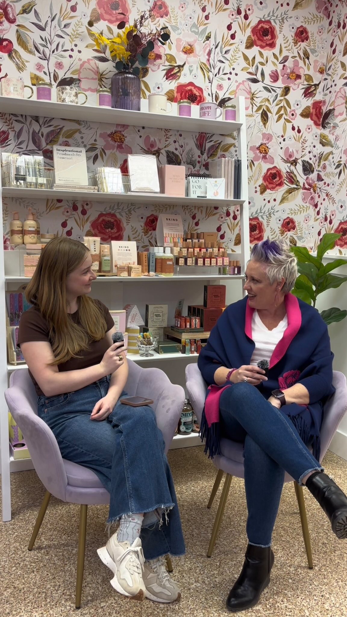 Meet Dr. @ameliareigstad, founder of @thewomencollective_wbl 💜💁🏼♀️✨
The Women Collective has been uplifting & empowering women in the community over the last few years. They recently relocated to their permanent home in the White Bear Mall.
I sat down with Amelia to find out more about how The Women Collective got its start, the purpose behind it all, & why White Bear Lake was the perfect place for it!
Stay tuned for part 2 on Wednesday!
#womeninbusiness #whitebearlake #visitmn #womenownedbusiness #womenempowerment