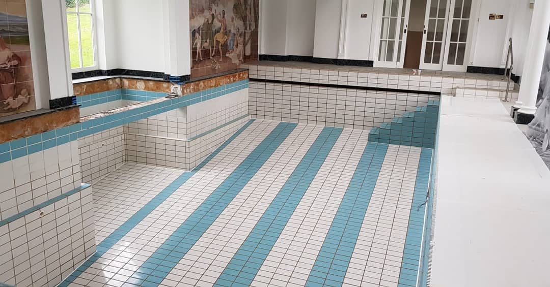 Pool refurb. #swimmingpool #pool #refurb #refurbishment #tiled #automaticcover #familybusiness
