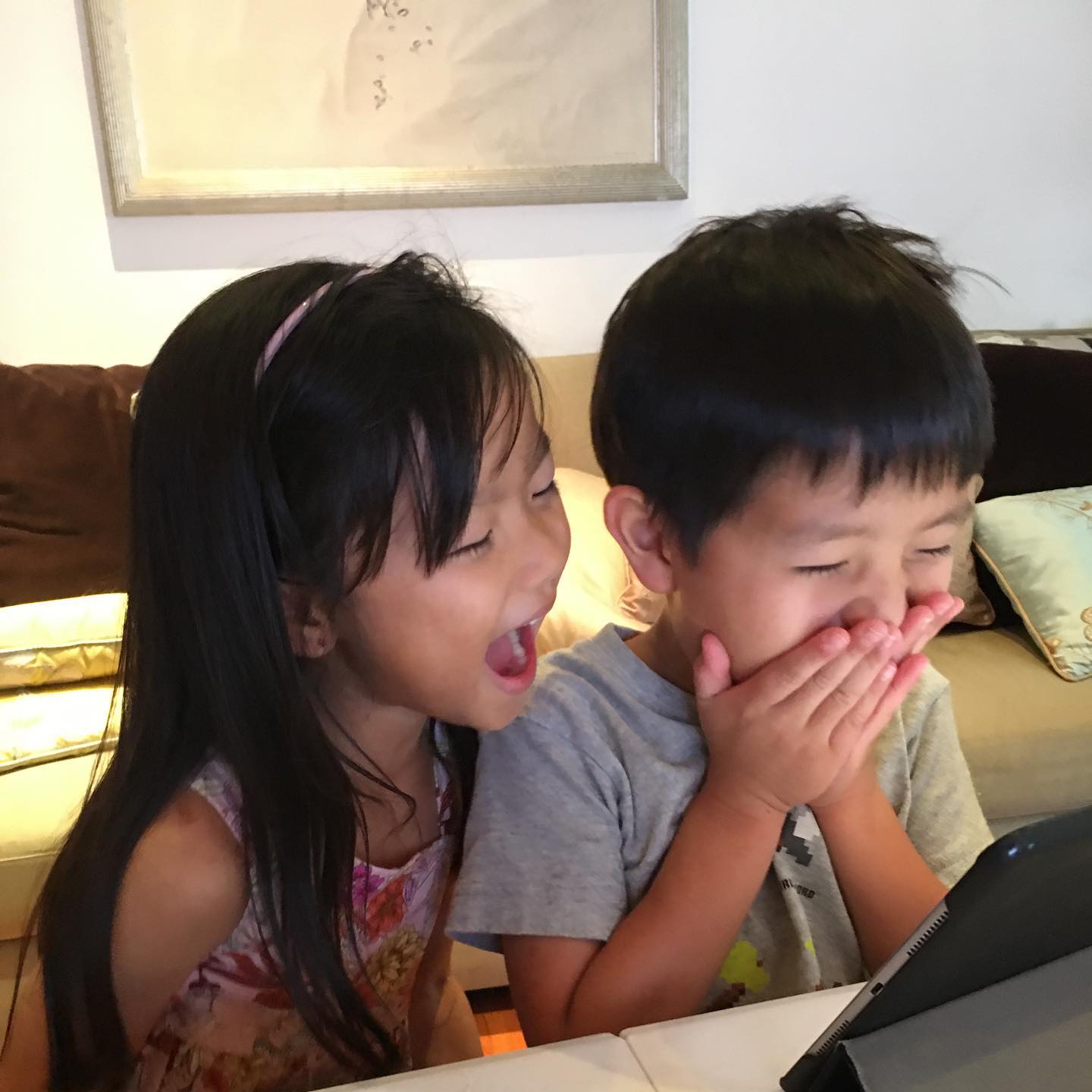 Their expression says it all 🥰🤩
It never ceases to amaze us how much our curriculum and pedagogy find favour with the most honest and discerning of people - little children 😍 We are grateful 😊