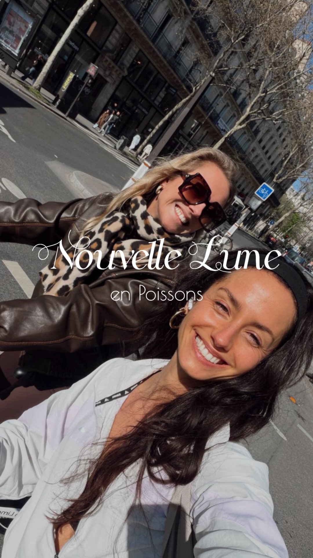 Une nouvelle lune très particulière…
car elle arrive juste avant la saison du Bélier et la fin de la rétrogradation de Mercure.
On pourrait avoir envie d’aller vite, de décider, de passer à l’action.
Mais l’énergie des Poissons nous demande exactement l’inverse :
🌊 lâcher prise
🌊 laisser les choses venir
🌊 faire confiance au timing
Parfois, le vrai mouvement… c’est d’arrêter de vouloir tout contrôler.
Regardez dans votre thème astral où se trouve la fin du signe des Poissons :
c’est dans ce domaine que l’univers vous demande de laisser faire. #nouvellelune #astrologie #poissons