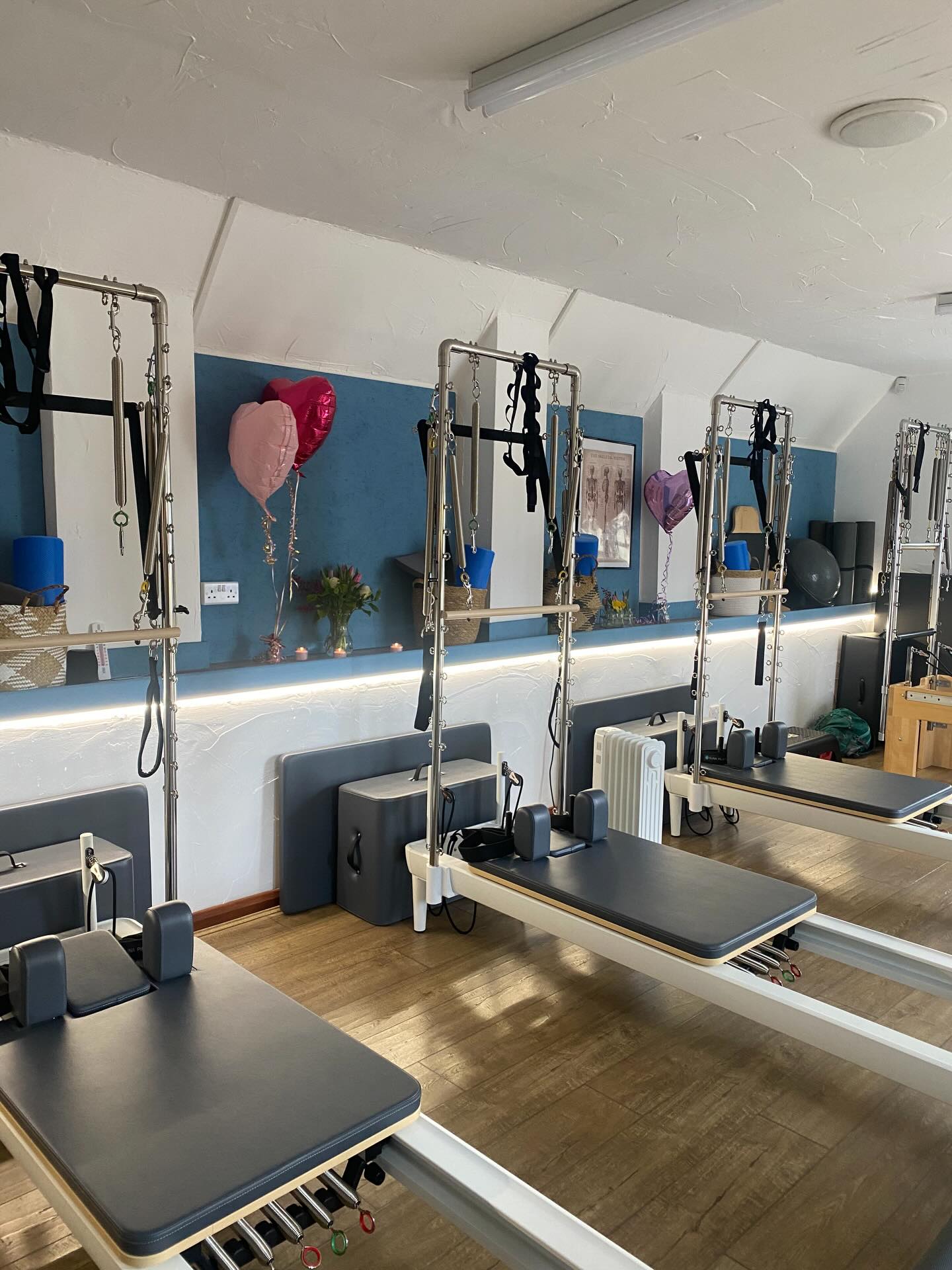 A beautiful day in the Studio this Mother’s Day and many amazing mums joined us including Mumma C ❤️💕
#reformer #pilates #eversley