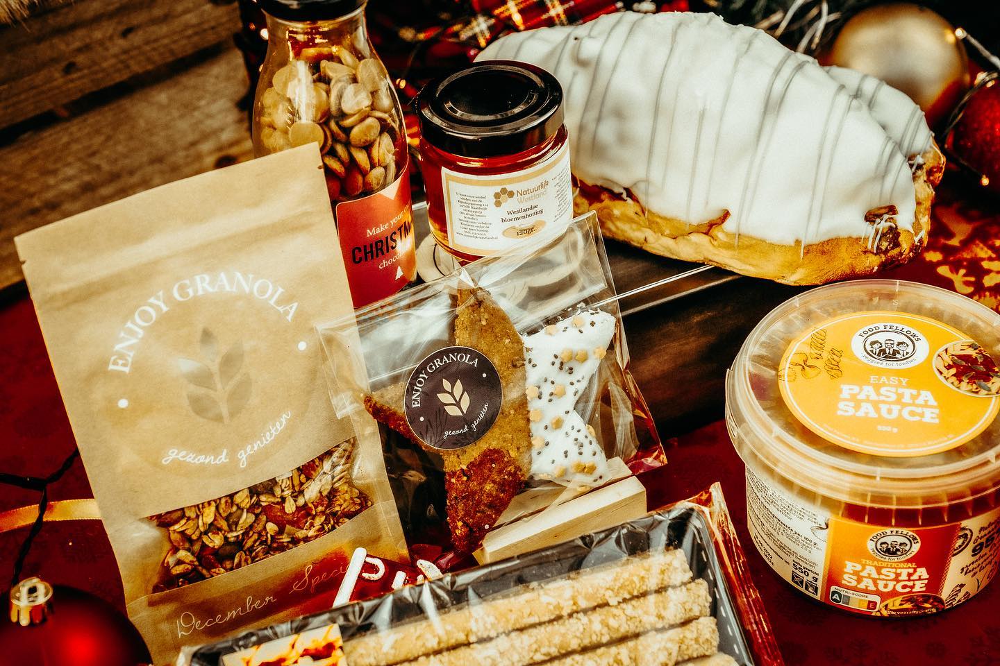 Laat je inspireren op onze website π«
Uniek & lokaal, proef de smaak van het Westland π
Verpakt in een Luxe geschenkdoos β¨π