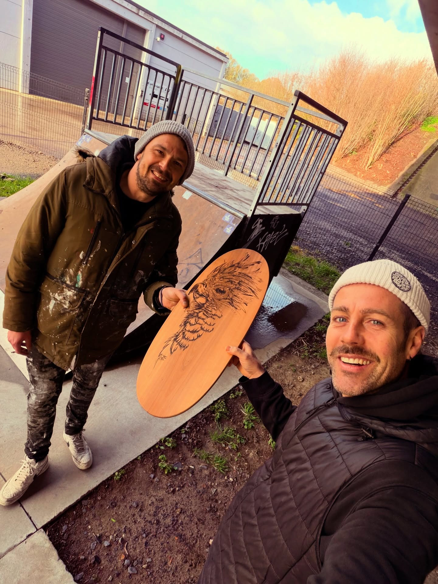 Art on the wall. Roll on the floor.
Artist @maris_artofficial burned this tropical surf-skate bird by hand into the wood.
The board was shaped by me, the artwork crafted by him.
Hang it as art.
Drop it on the cork roller and it becomes a balance board.
Art & Roll.
Today Thomas returned the finished piece to me.
One board. One collaboration. One idea.
We’re still figuring out how this will find its way into the world.
Drop your ideas in comment 👇🏽
#artandroll #balanceboard #handburnedart